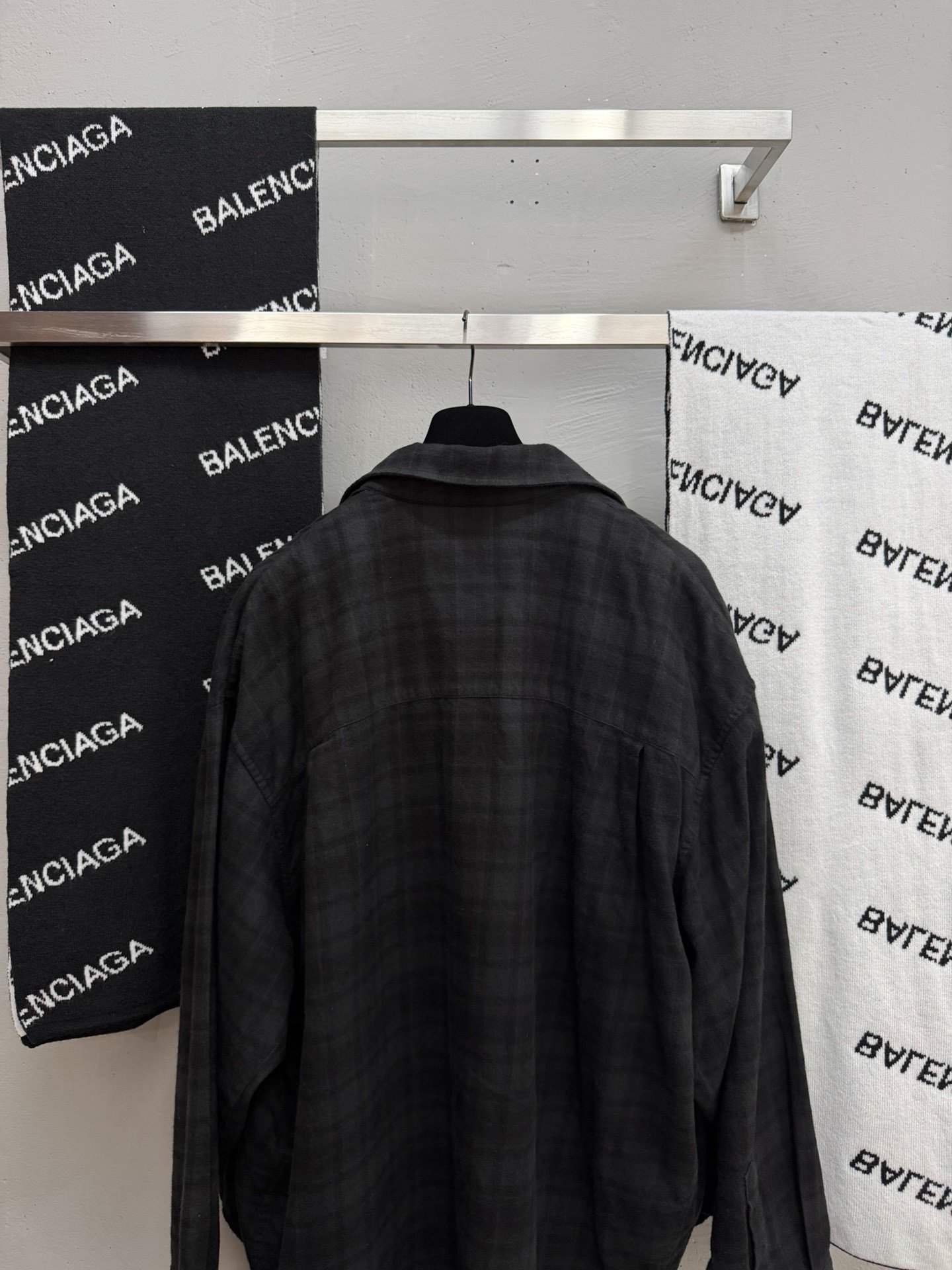 Balenciaga 25FW Fake Two-Piece Shirt — back