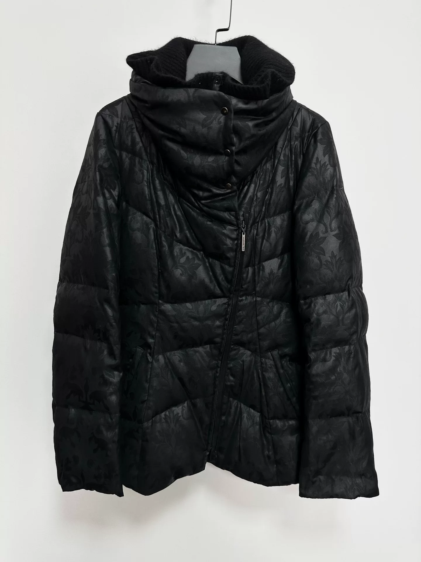 Vivienne Tam Down Jacket