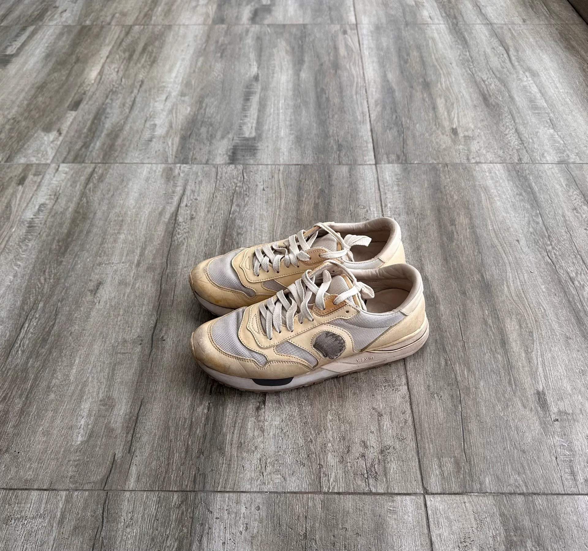 VISVIM ROLAND JOGGER HORSEHIDE SHOES — front