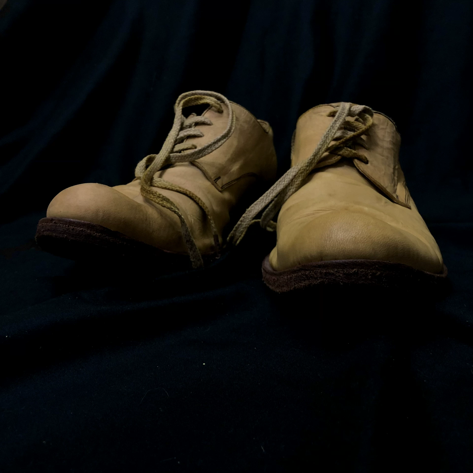 Goose Yellow Horsehide Derby Shoes — label