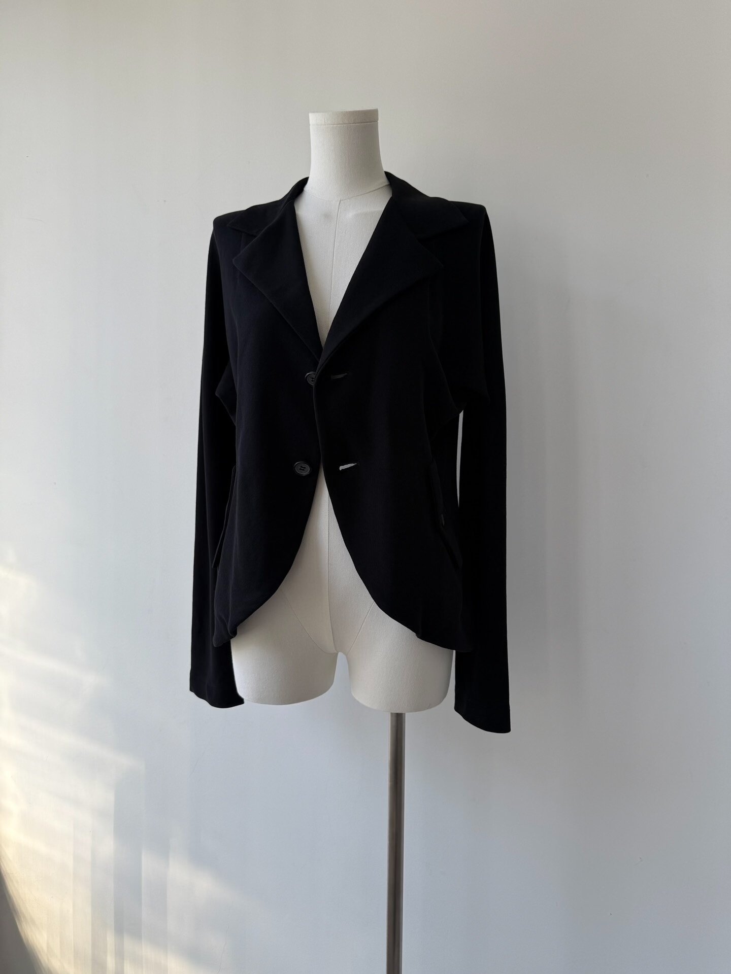 Yohji Yamamoto Y's 22SS Asymmetric Jacket — label