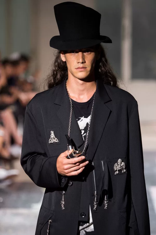 Yohji Yamamoto Happy Buddha Brooch — label