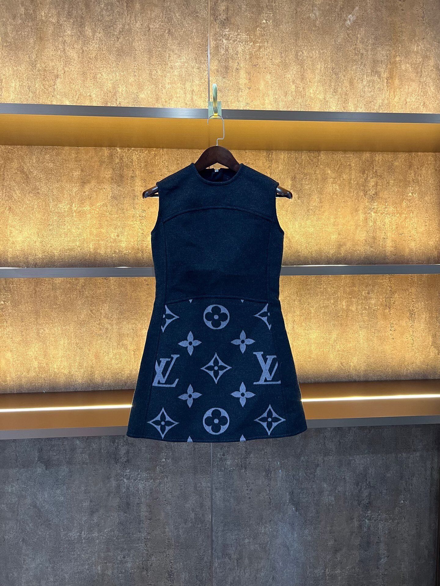 Louis Vuitton Gray Wool Sleeveless Dress