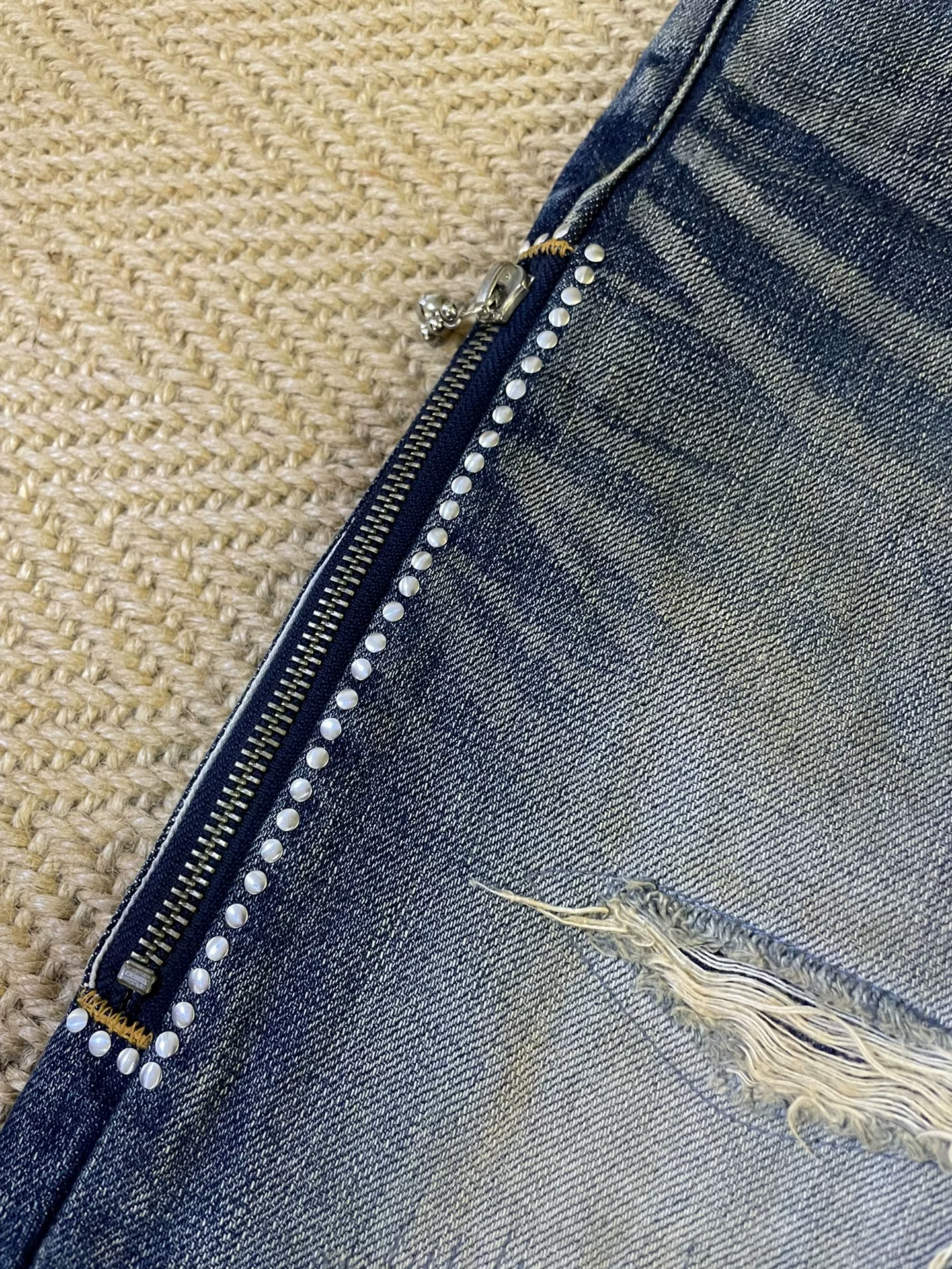 Vanquish & Fragment Distressed Lightning Jeans — detail