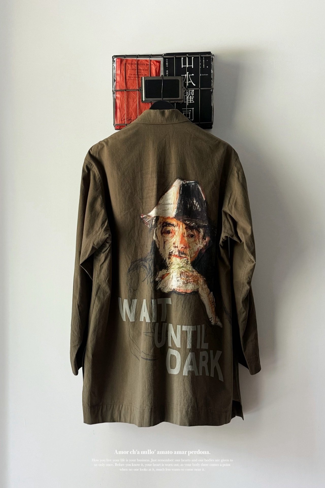 Yohji Yamamoto 17SS Portrait Print Coat — detail