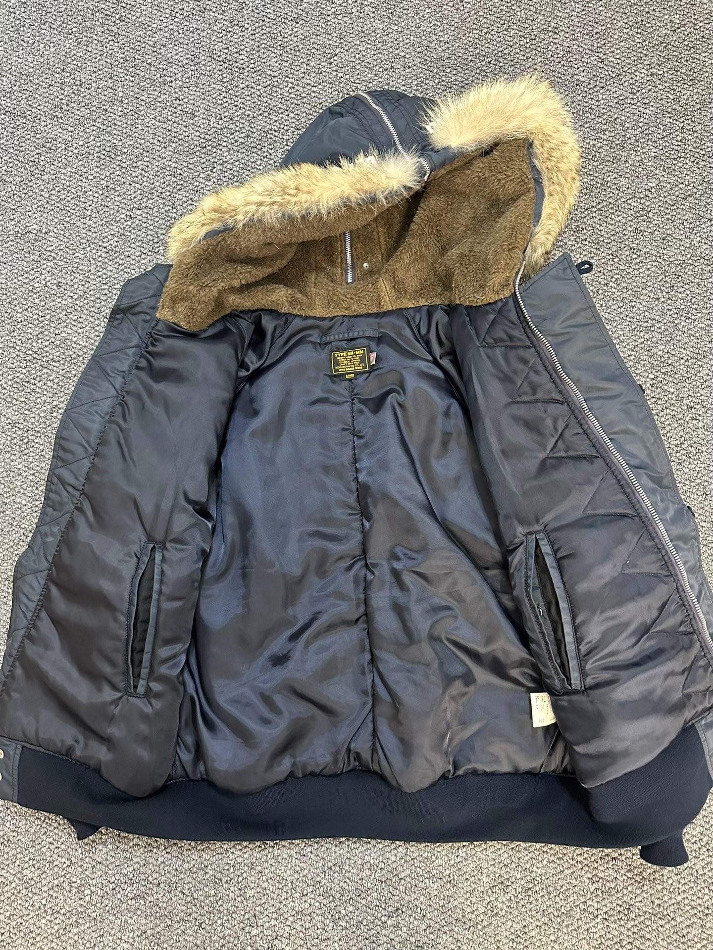 Neighborhood Cotton Puffer Jacket — detail
