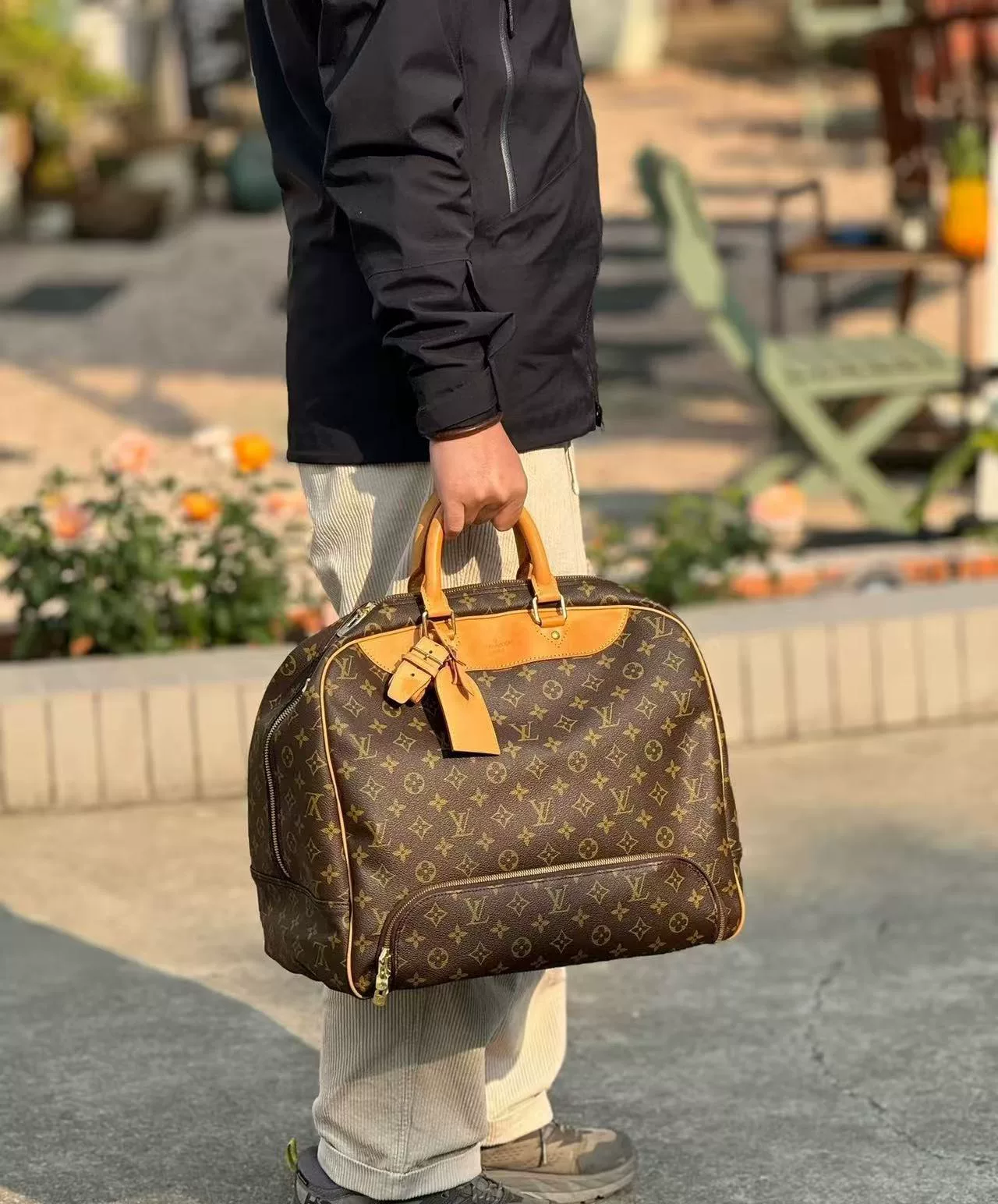 Louis Vuitton Vertical Double-Layer Golf Travel Bag