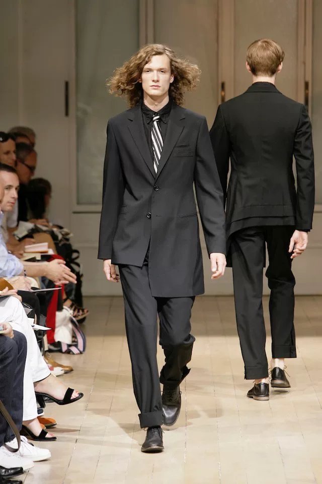 Yohji Yamamoto 09SS Asymmetric Wool Blazer — detail