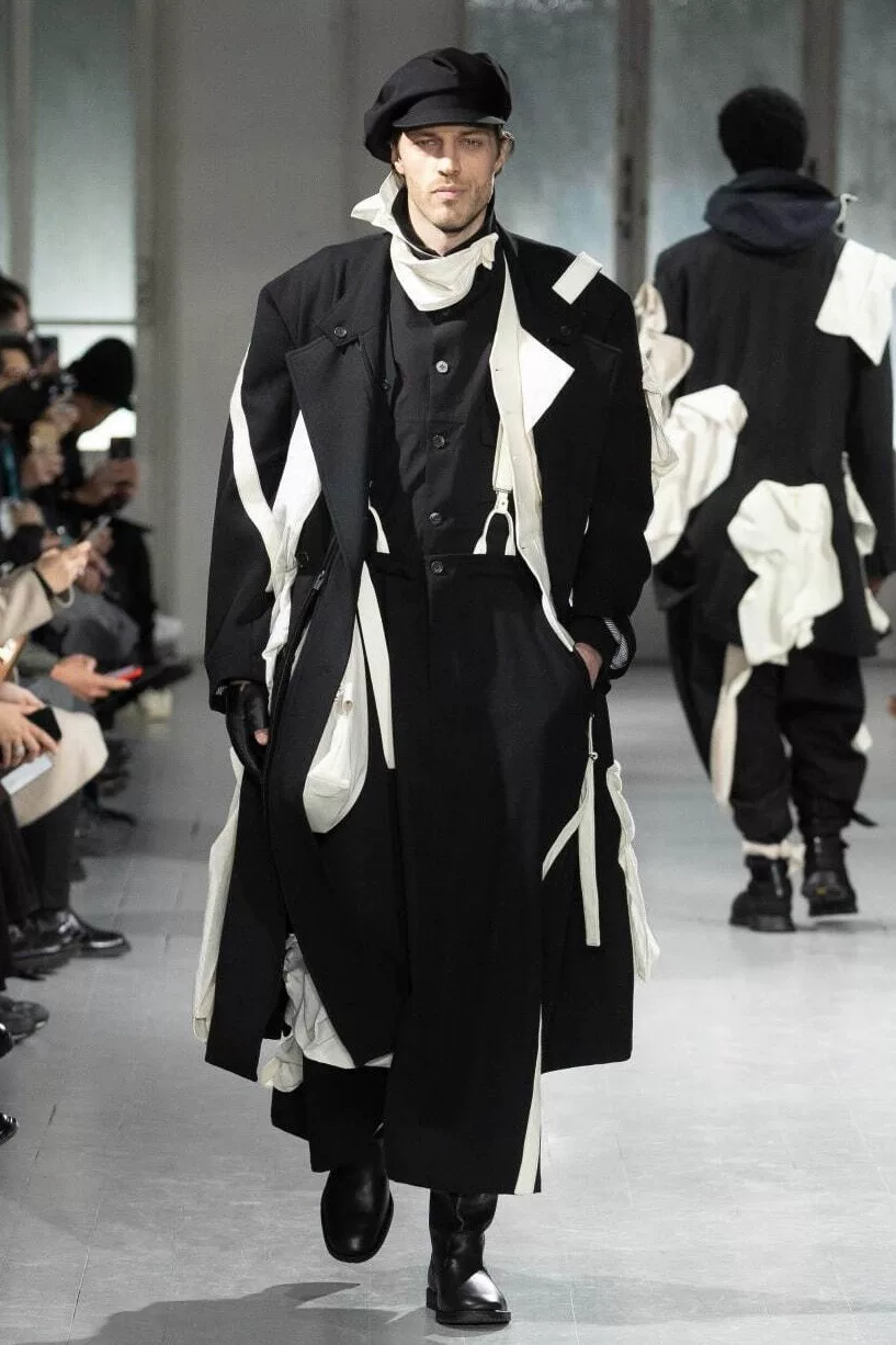 Yohji Yamamoto 23AW Layered Collar Suit — back