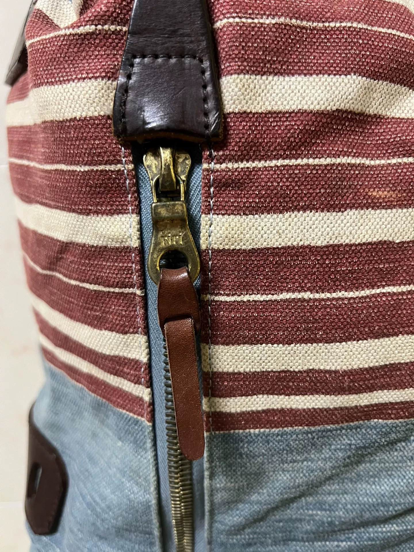 visvim summit papoose stripe backpack 22L — detail