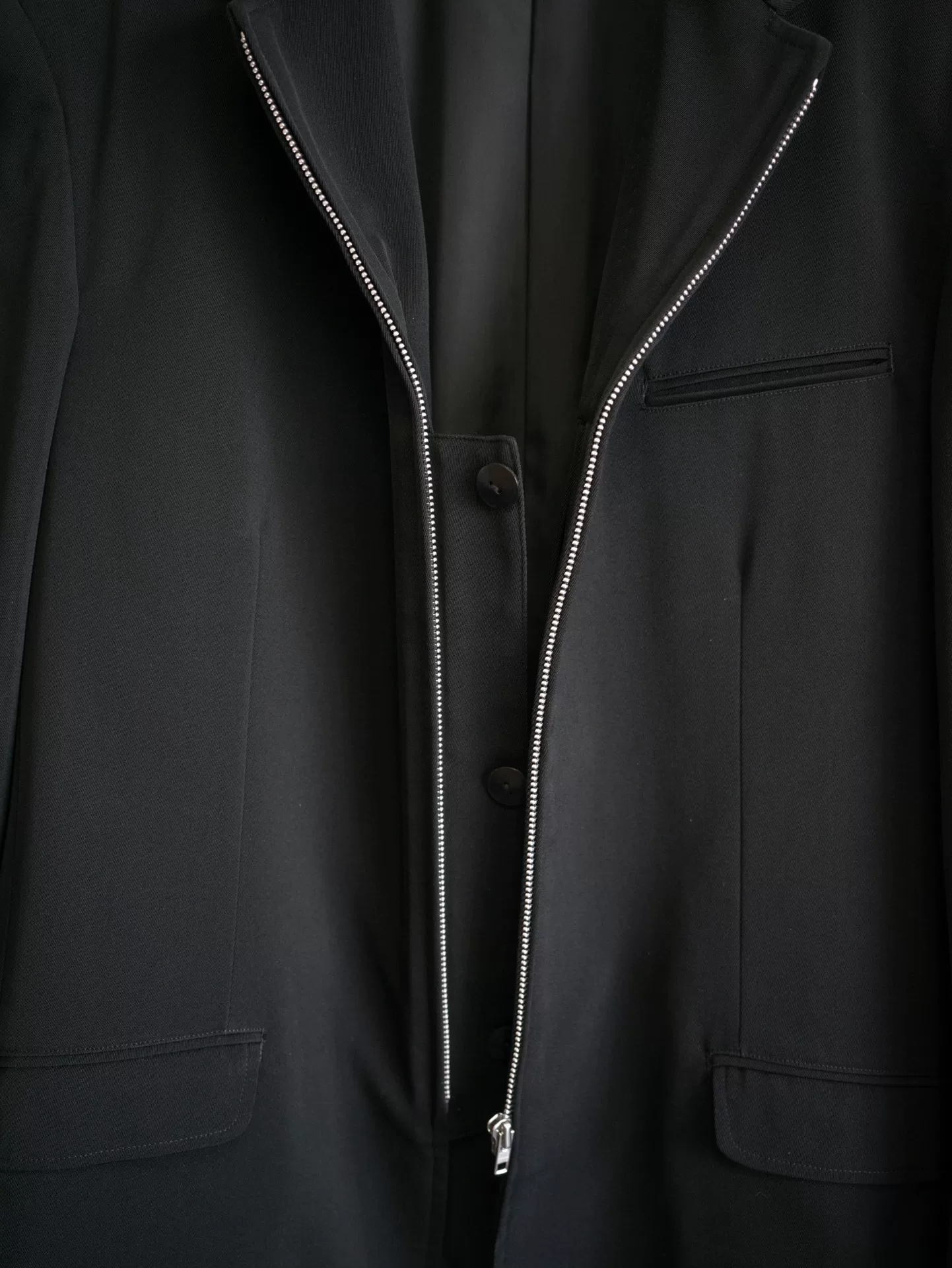 Yohji Yamamoto 02AW Leather Buckle Zip Jacket — label