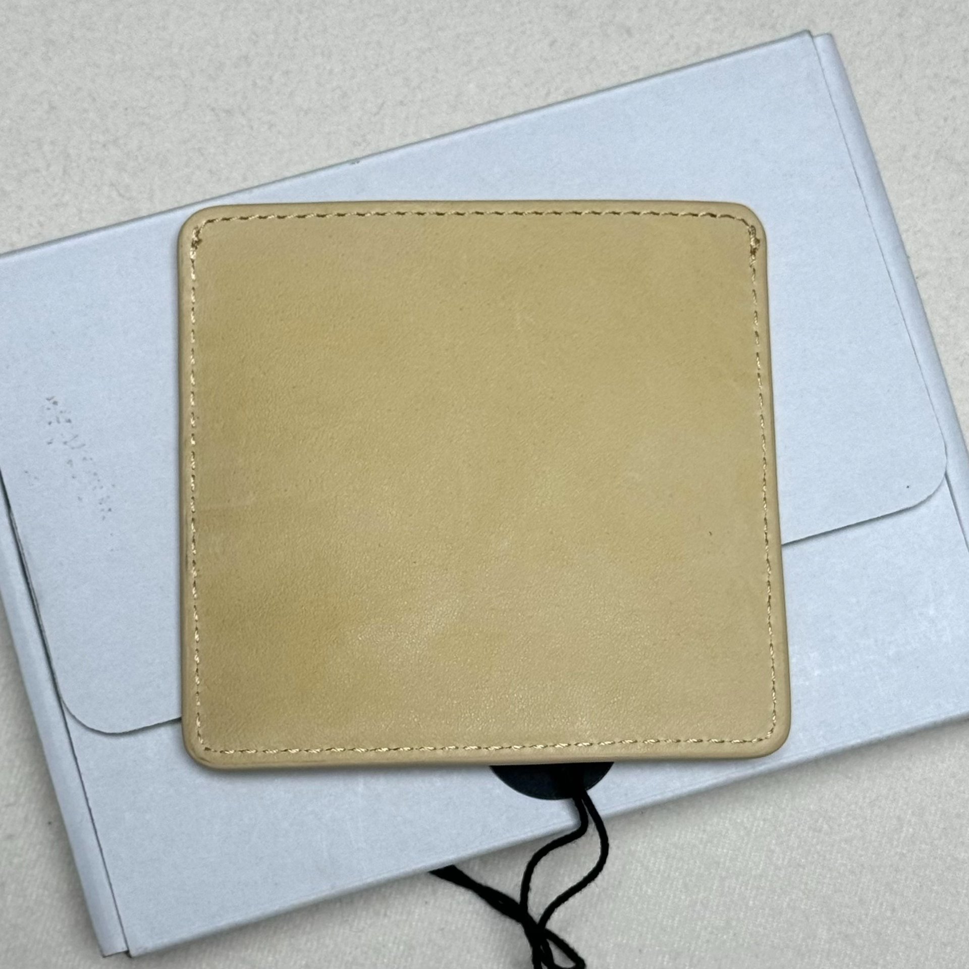 VISVIM 25aw Leather Card Case — front
