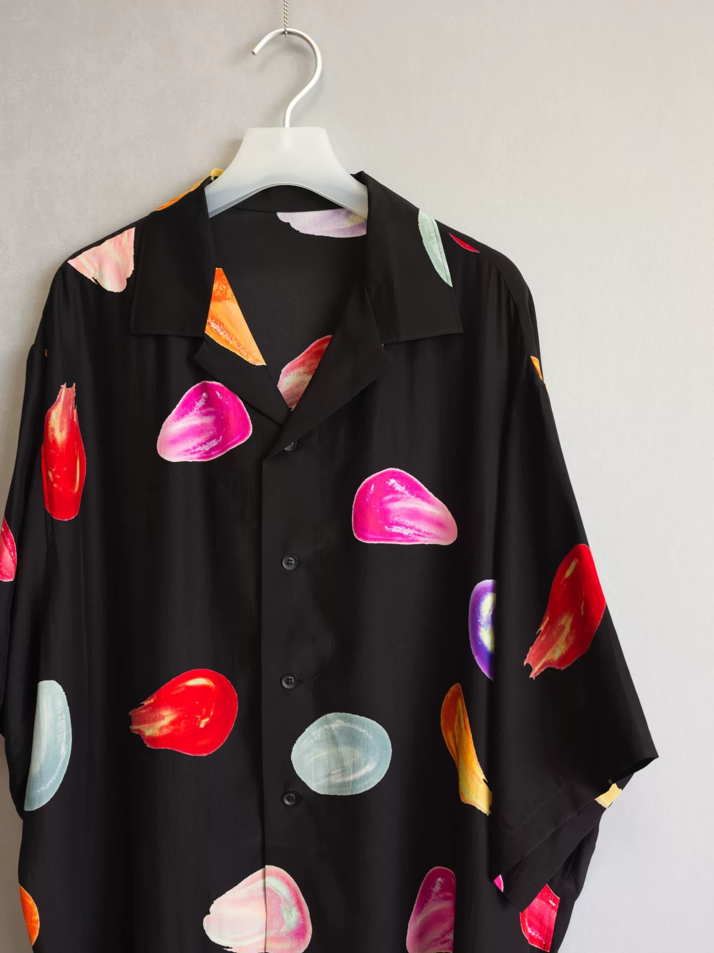 Yohji Yamamoto 21AW Petal Silk Shirt — detail