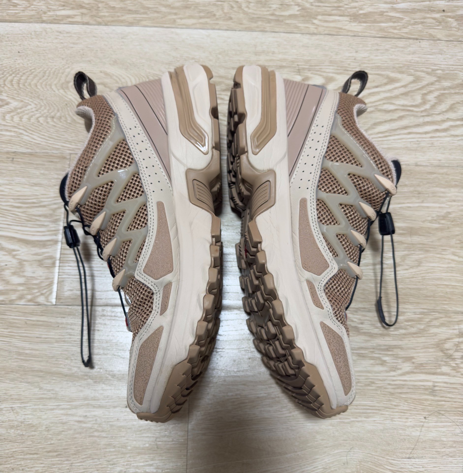 Salomon ACS OG Low-Top Shoes — front