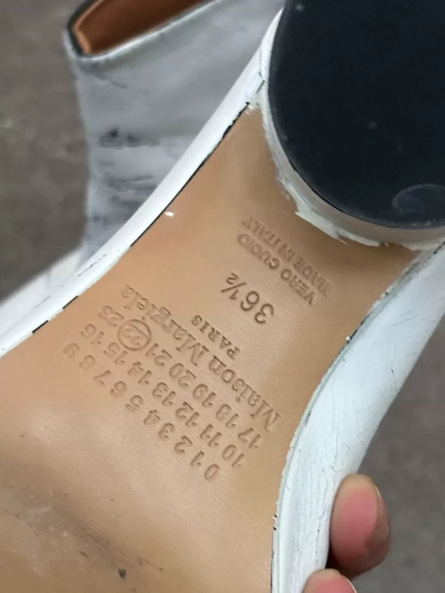 Maison Margiela 3cm Painted Tabi Boots — back
