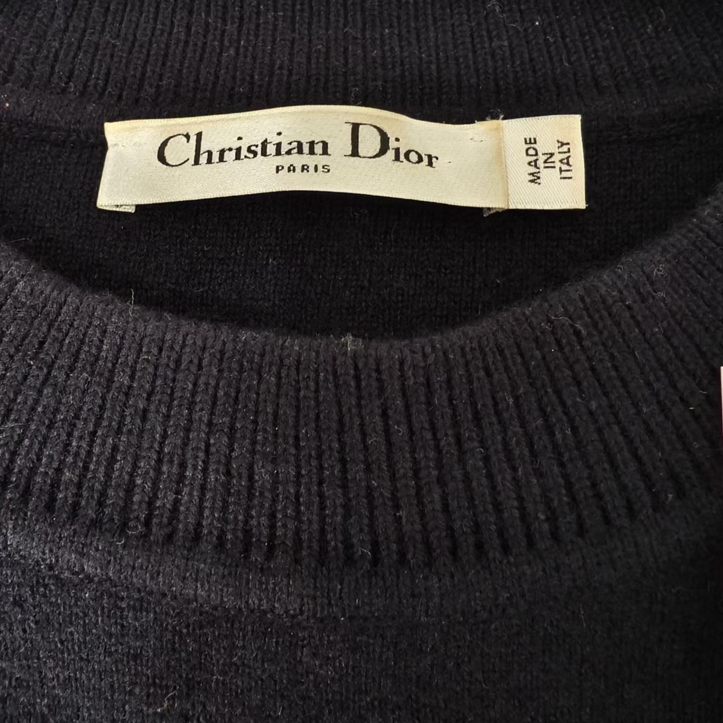 Dior Black Slogan Logo Cashmere Sweater — detail