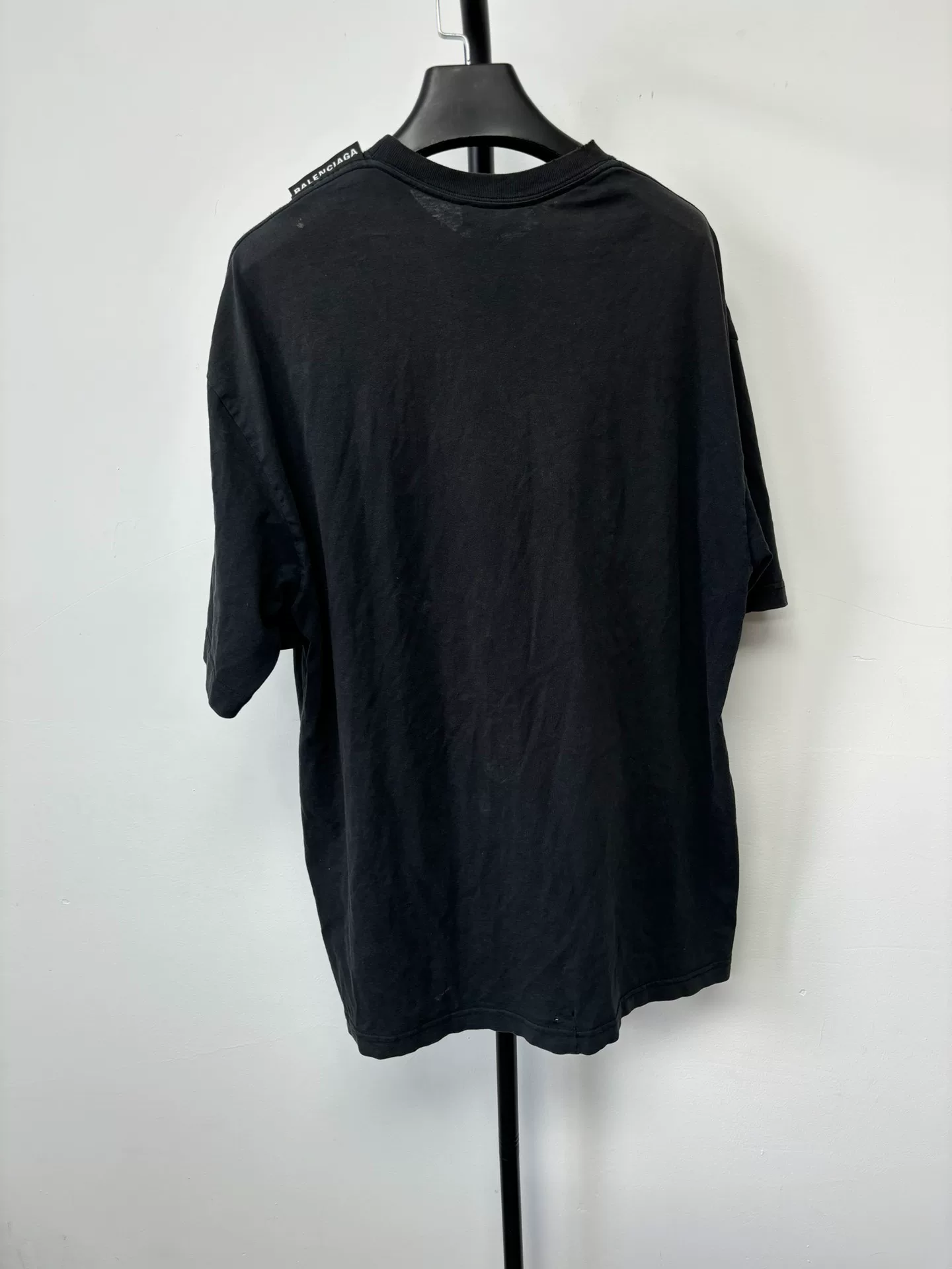 Balenciaga Shoulder Logo Short-Sleeve T-Shirt — front
