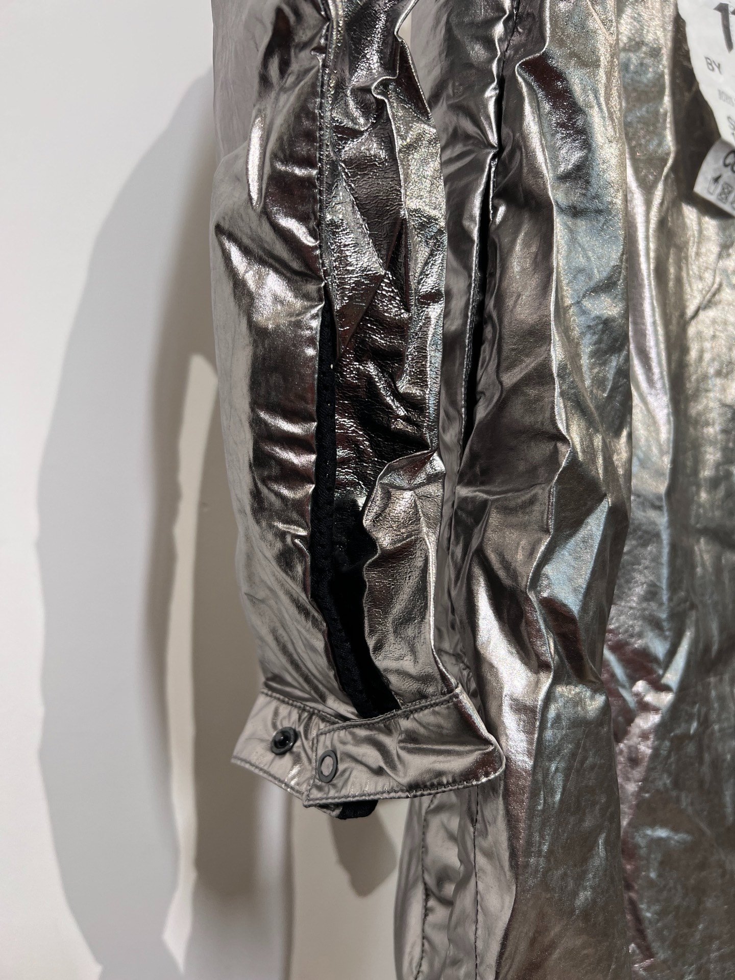 Boris Bidjan Saberi 11by bbs S3 Metallic Coat — label