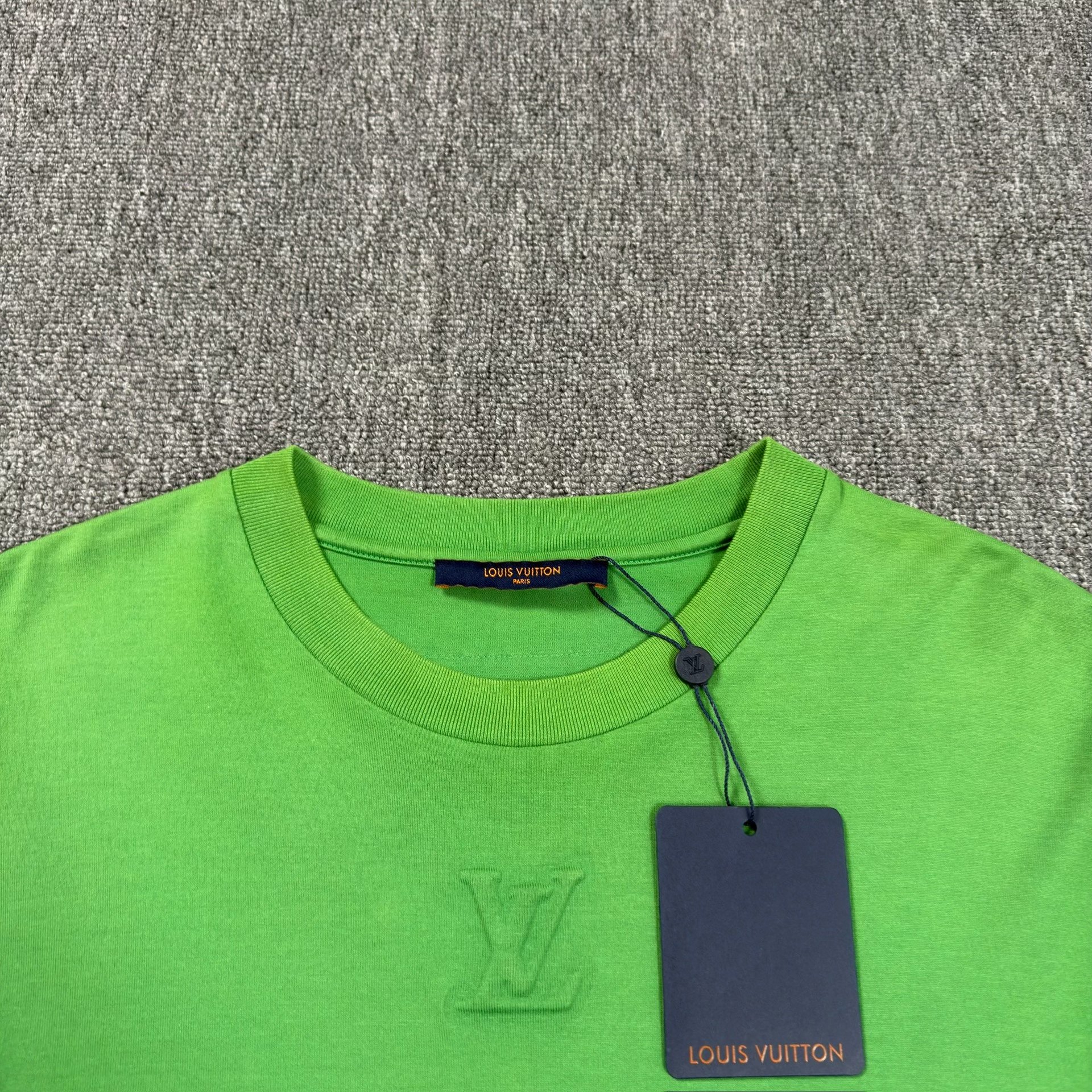 Louis Vuitton Green Embossed Logo T-Shirt — detail