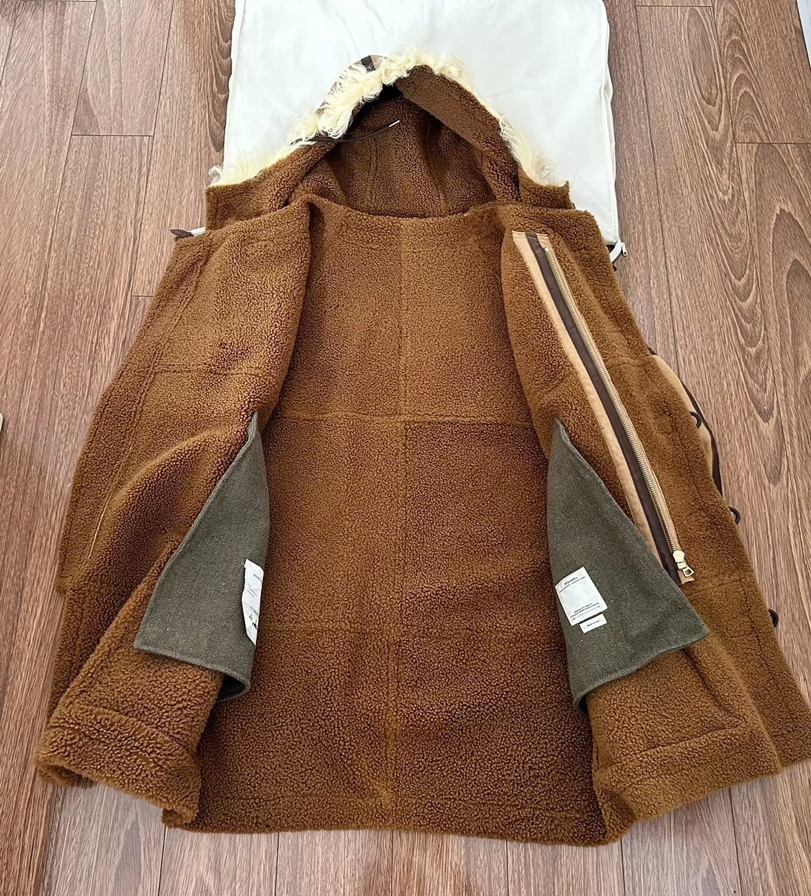 visvim 18AW Hudson Suede Fur-Lined Jacket — detail