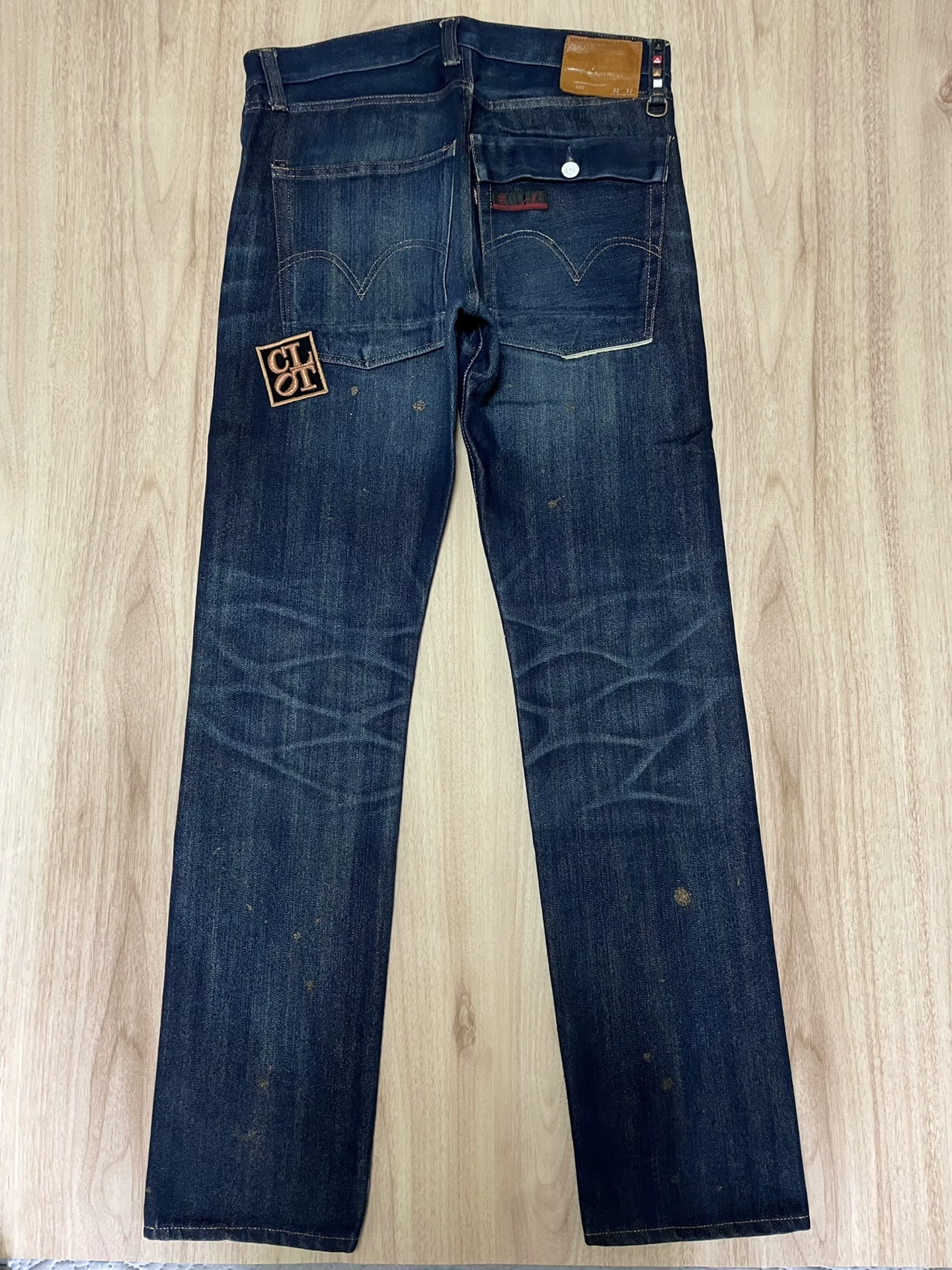 CLOT x LEVI'S 505 Jeans — front