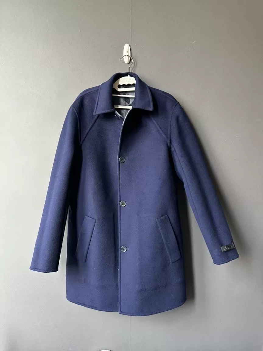 Louis Vuitton Camouflage Reversible Coat — detail