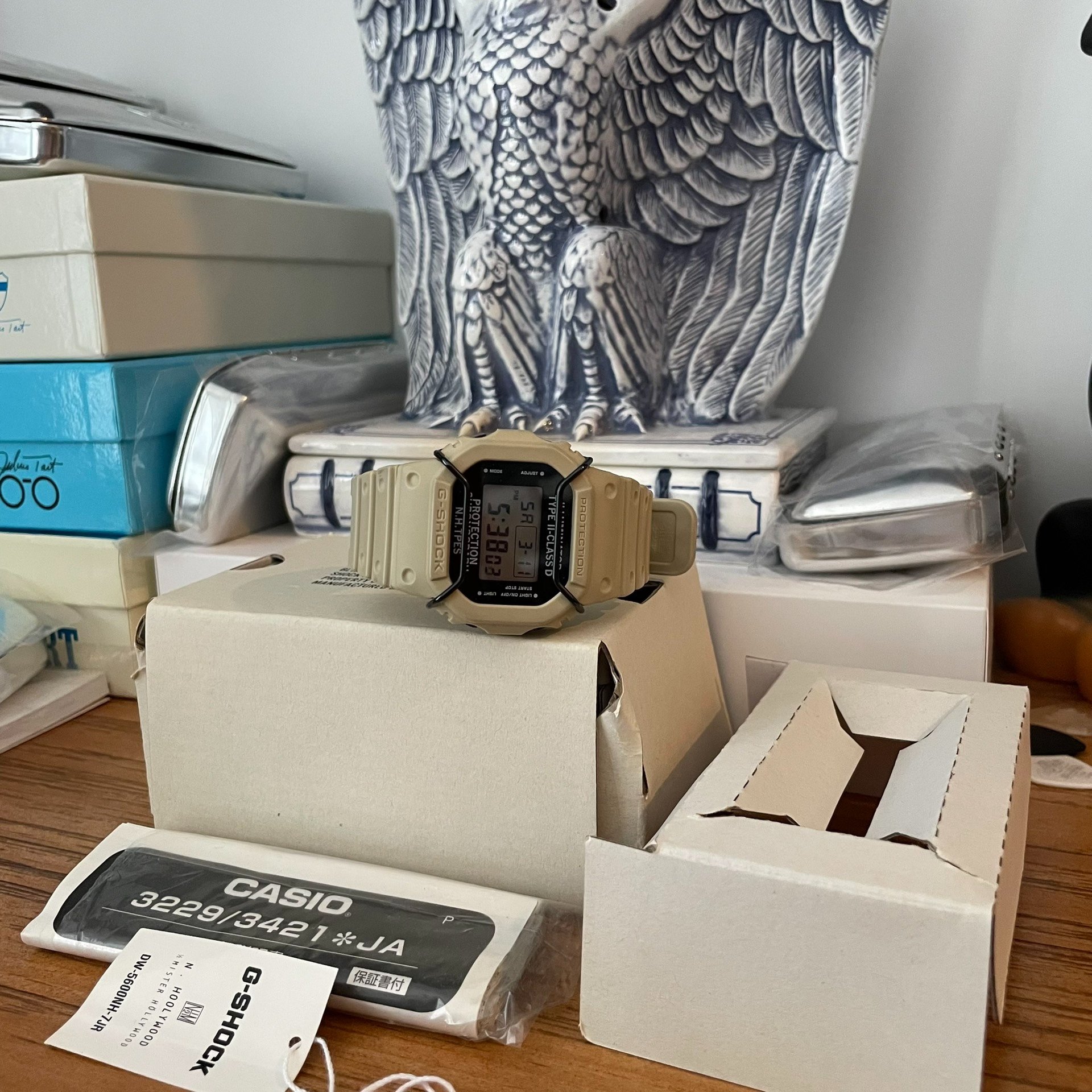 Casio N.HOOLYWOOD DW5600 Small Square — detail