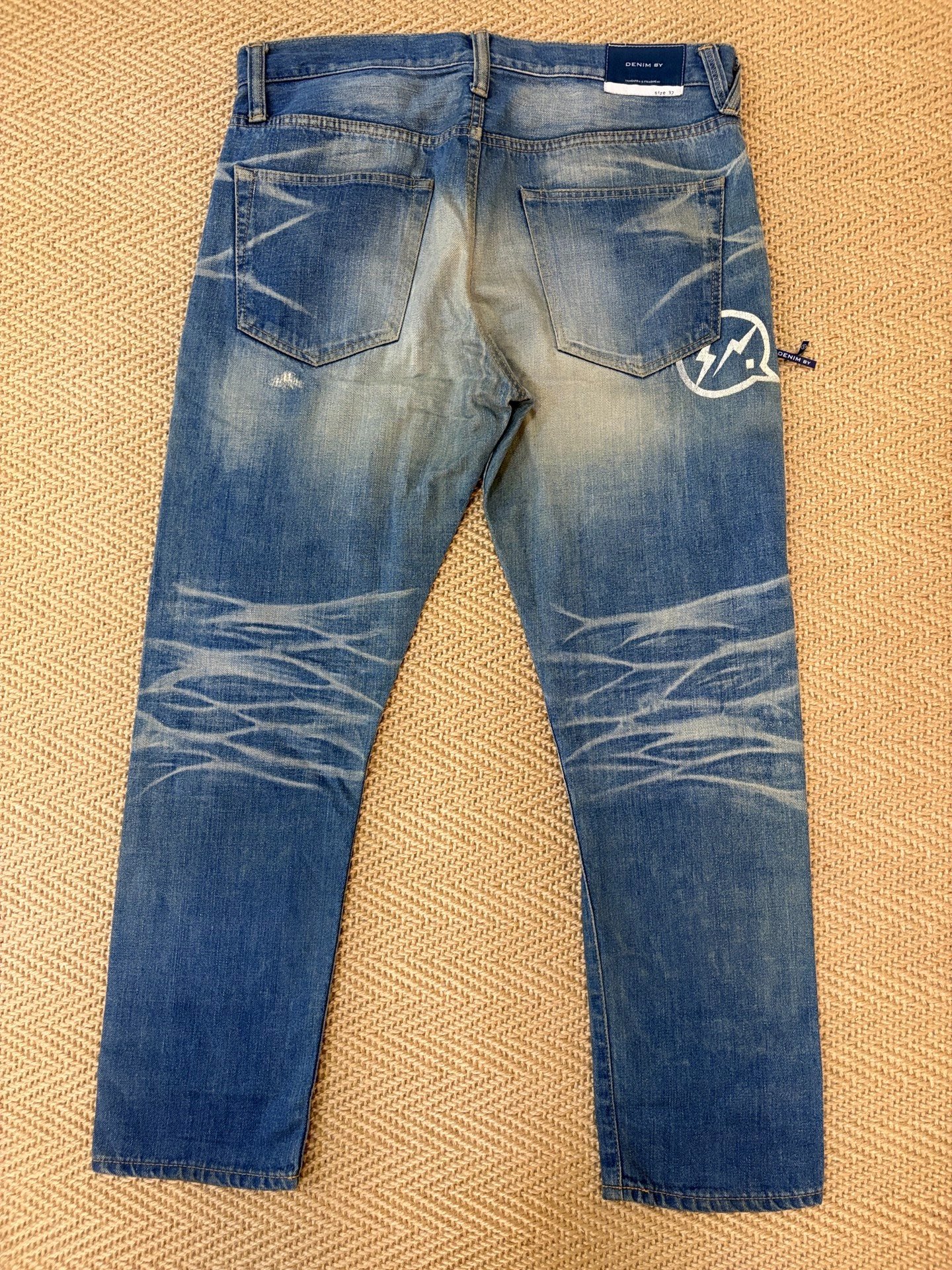 Vanquish & Fragment Cropped Denim Jeans — front