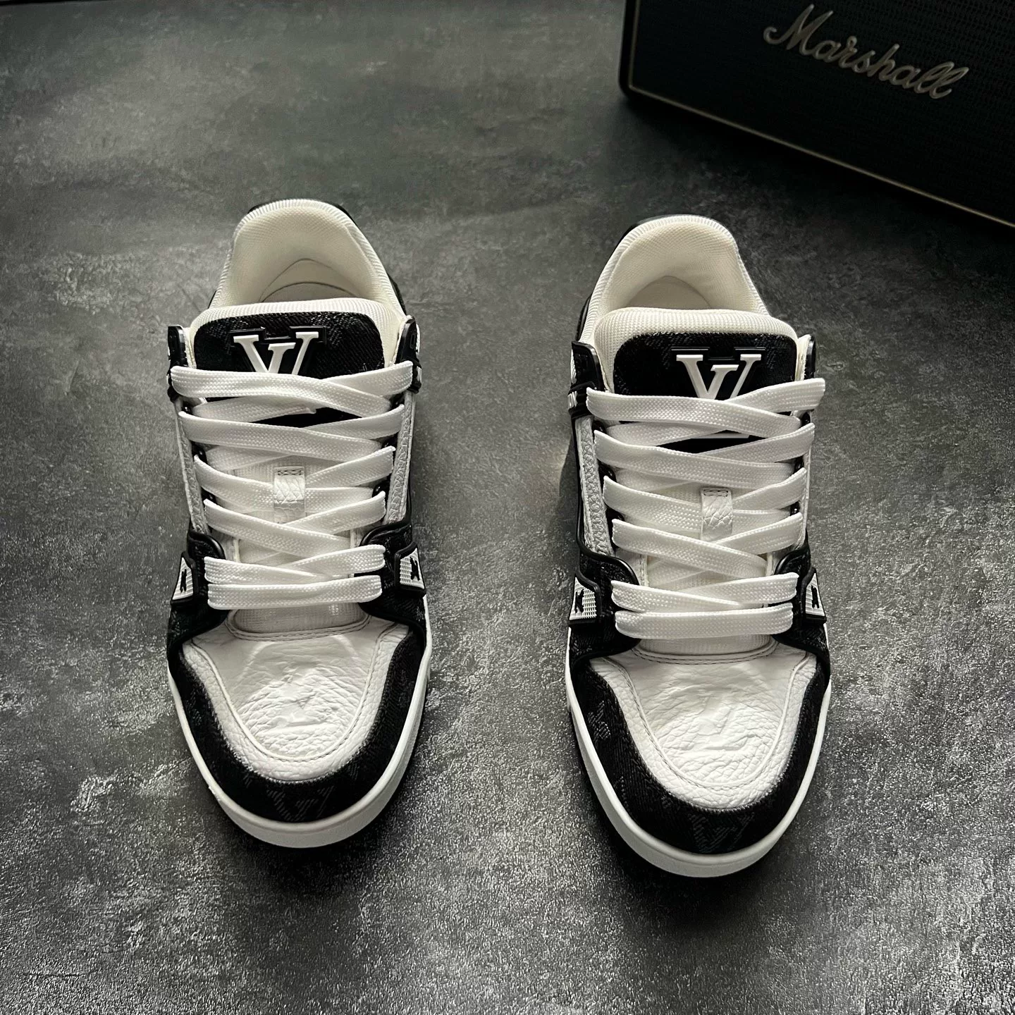 Louis Vuitton LV Trainer Sneakers — detail