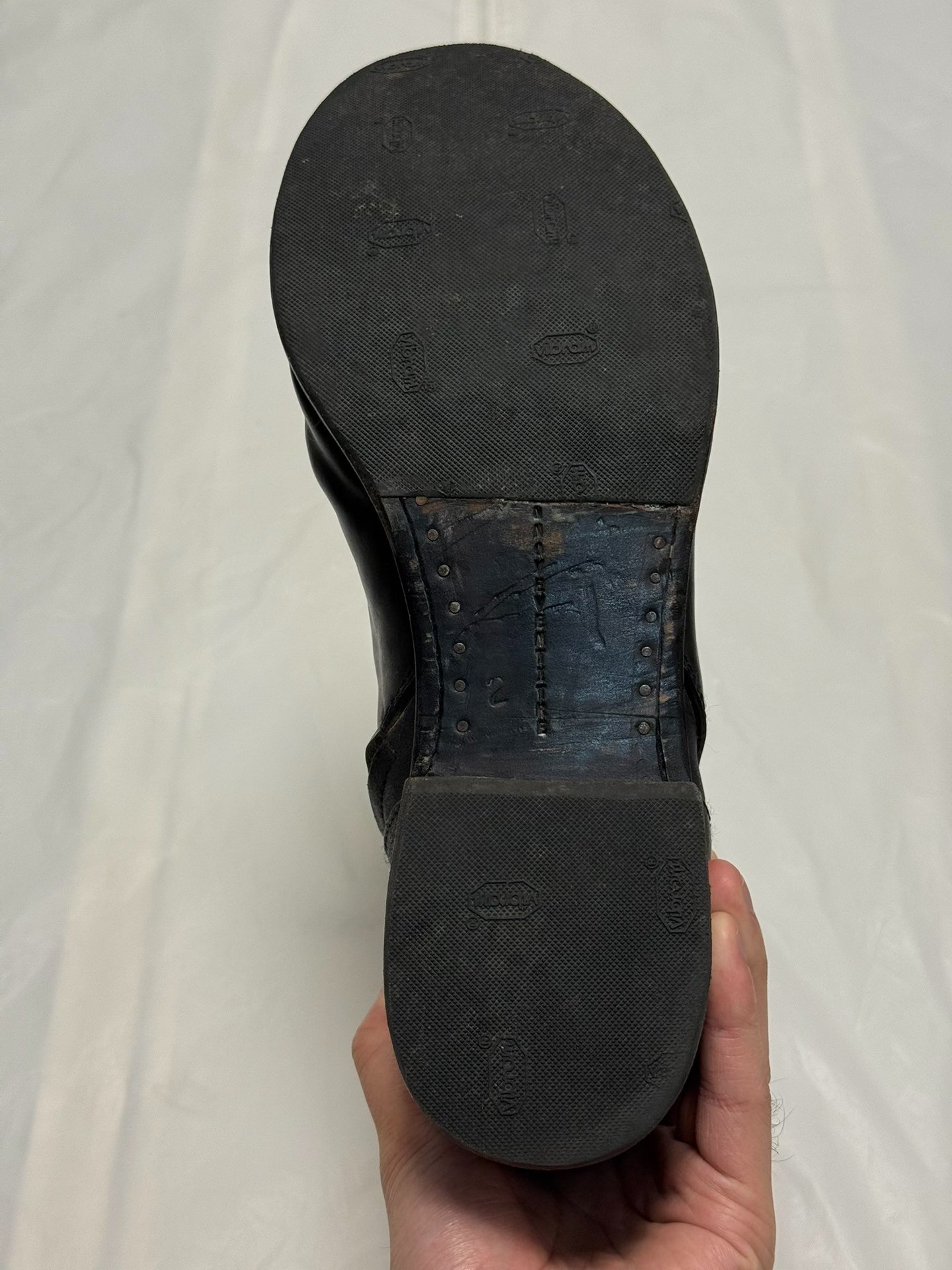 A1923 Augusta Shell Cordovan Boots — label