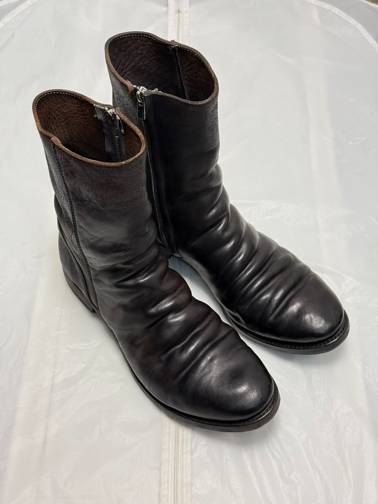 A1923 Augusta Shell Cordovan Boots — detail
