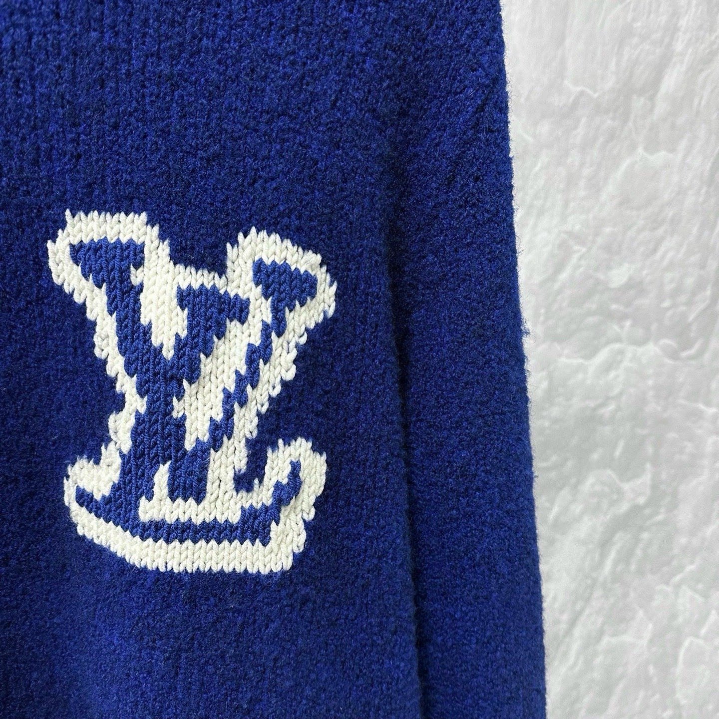 Louis Vuitton Logo Teddy Wool Sweater XL — detail