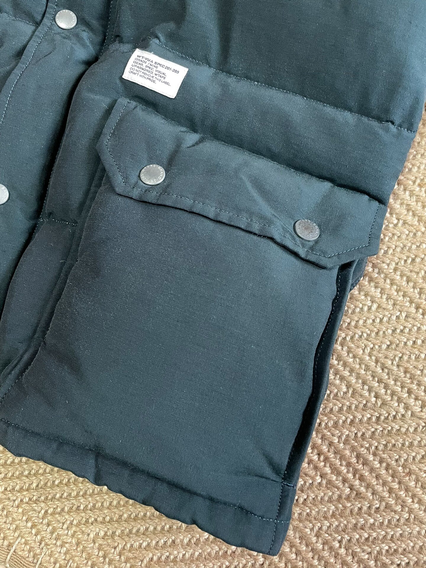 WTAPS 13AW Down Jacket — back