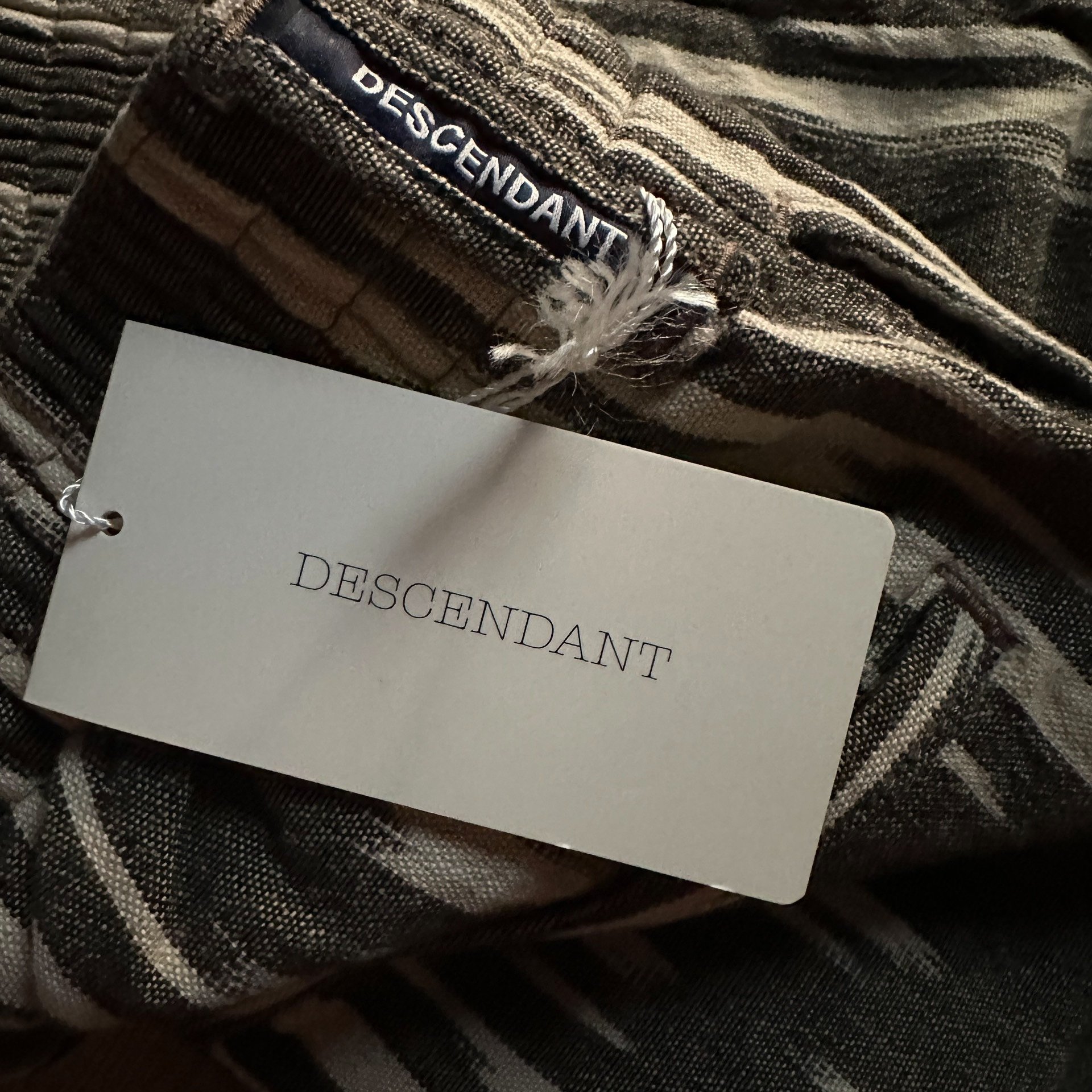 Descendant Cotton-Linen Shorts 1 — back