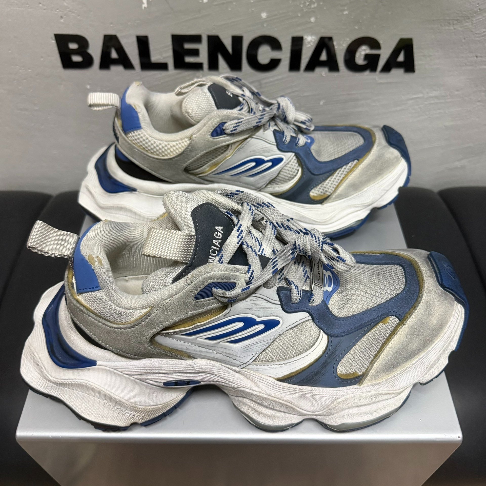Balenciaga Cargo Distressed White Blue — back