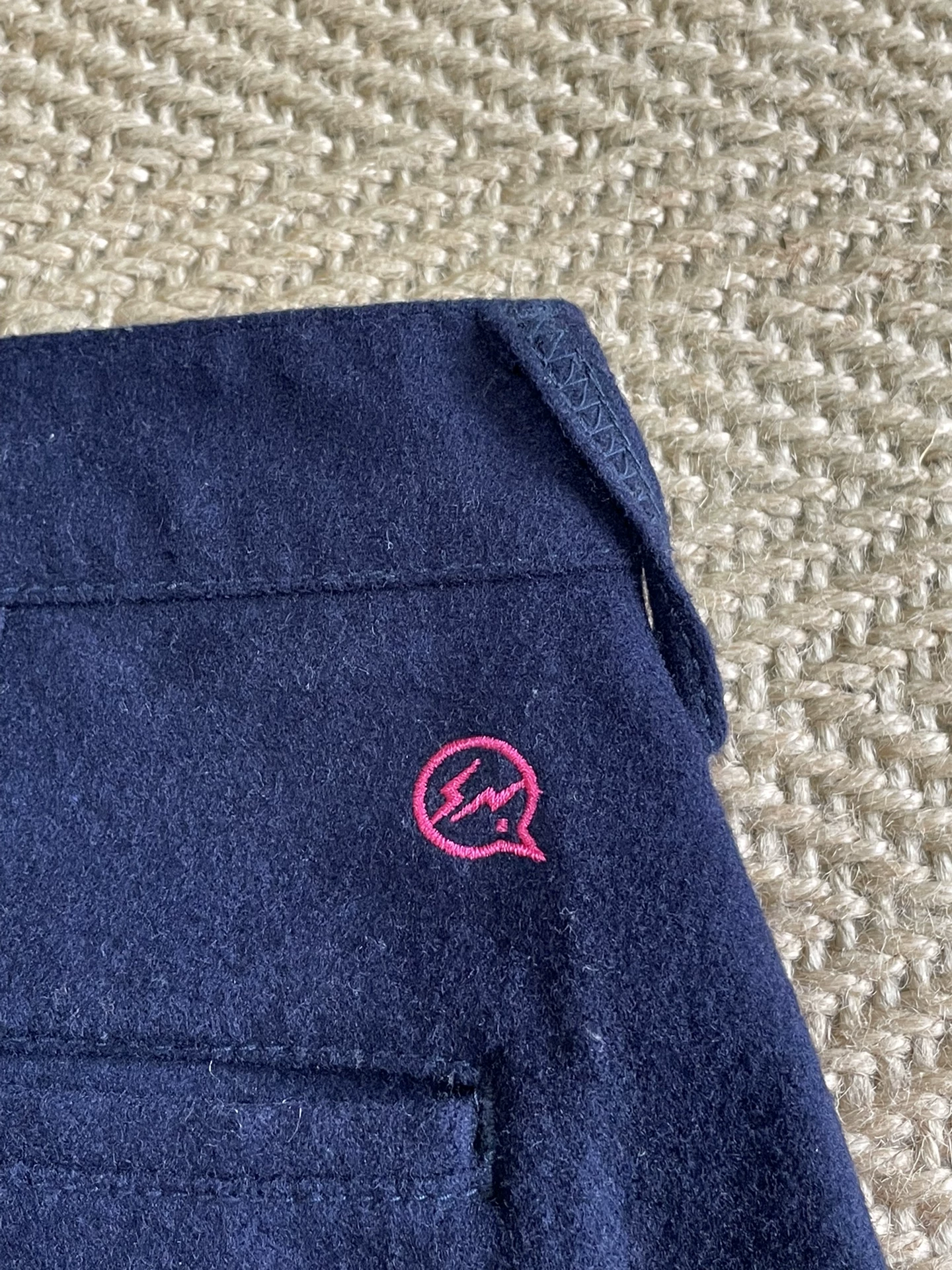 DENIM BY VANQUISH & FRAGMENT Pink Sparkle Wool Casual Pants — detail