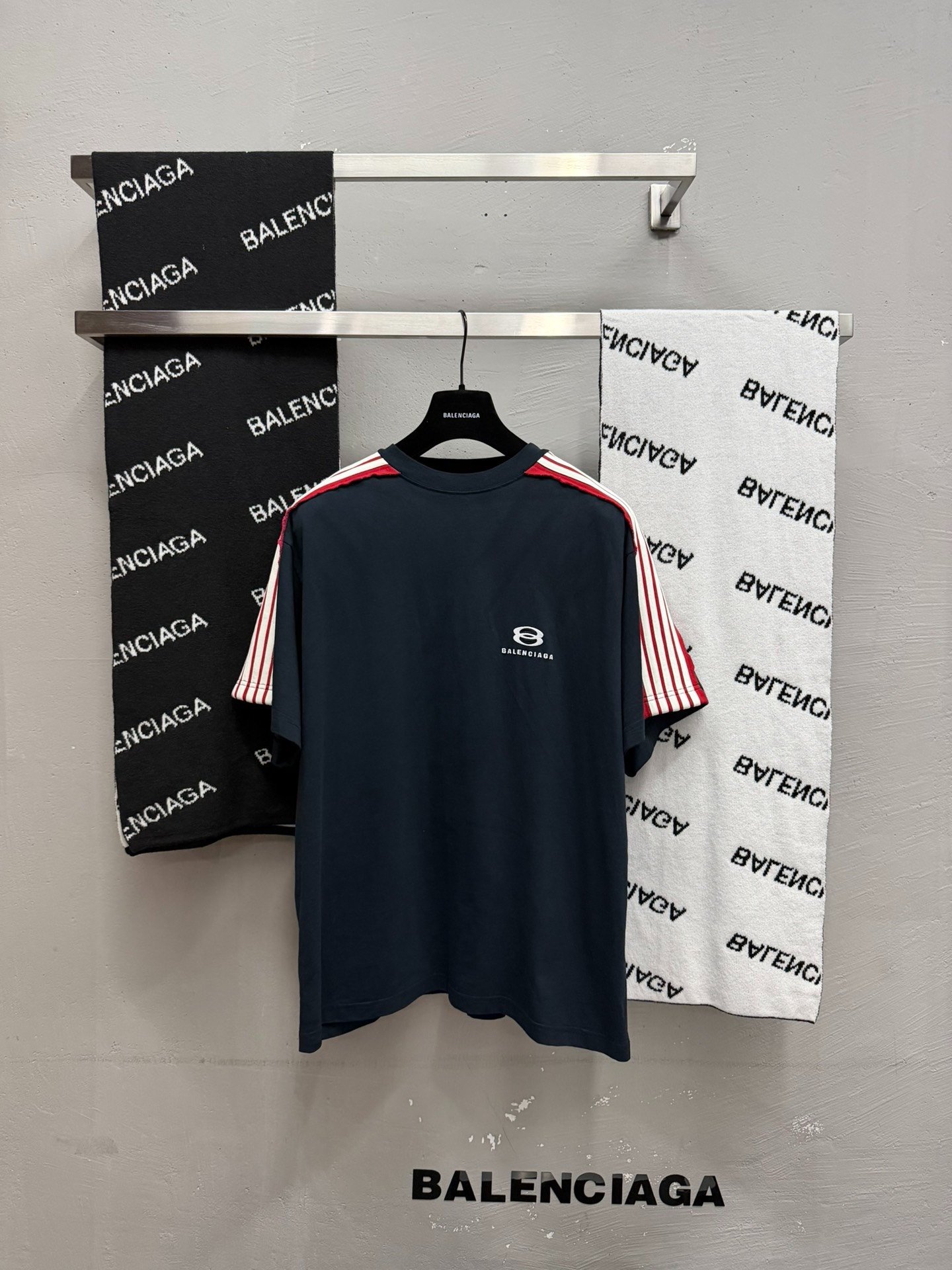 Balenciaga 25SS Striped Short - Sleeve T - Shirt