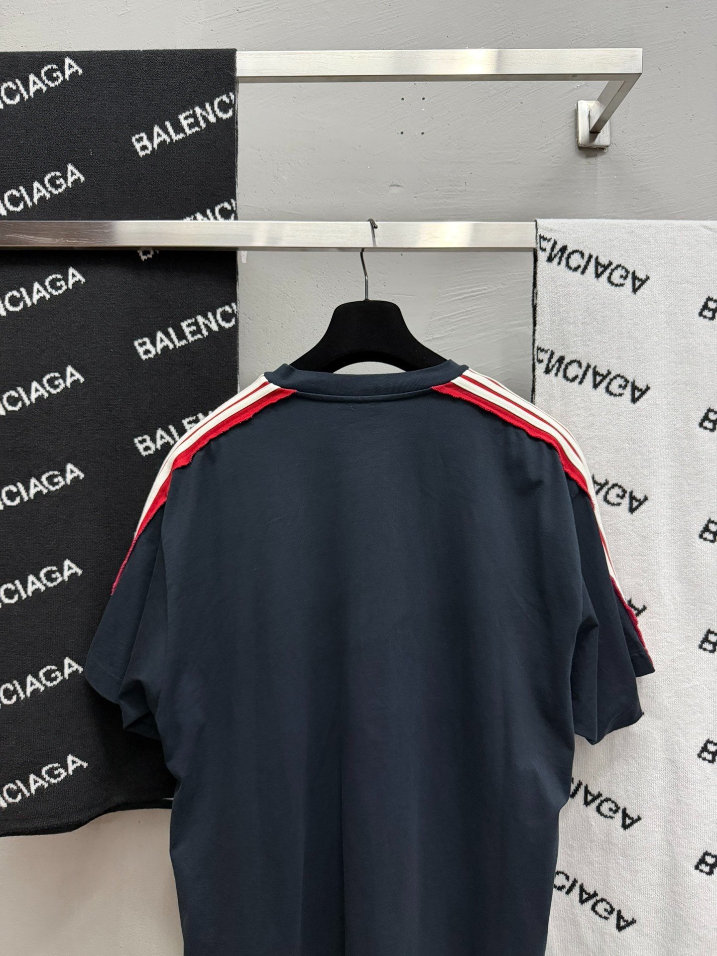 Balenciaga 25SS Striped Short - Sleeve T - Shirt — back