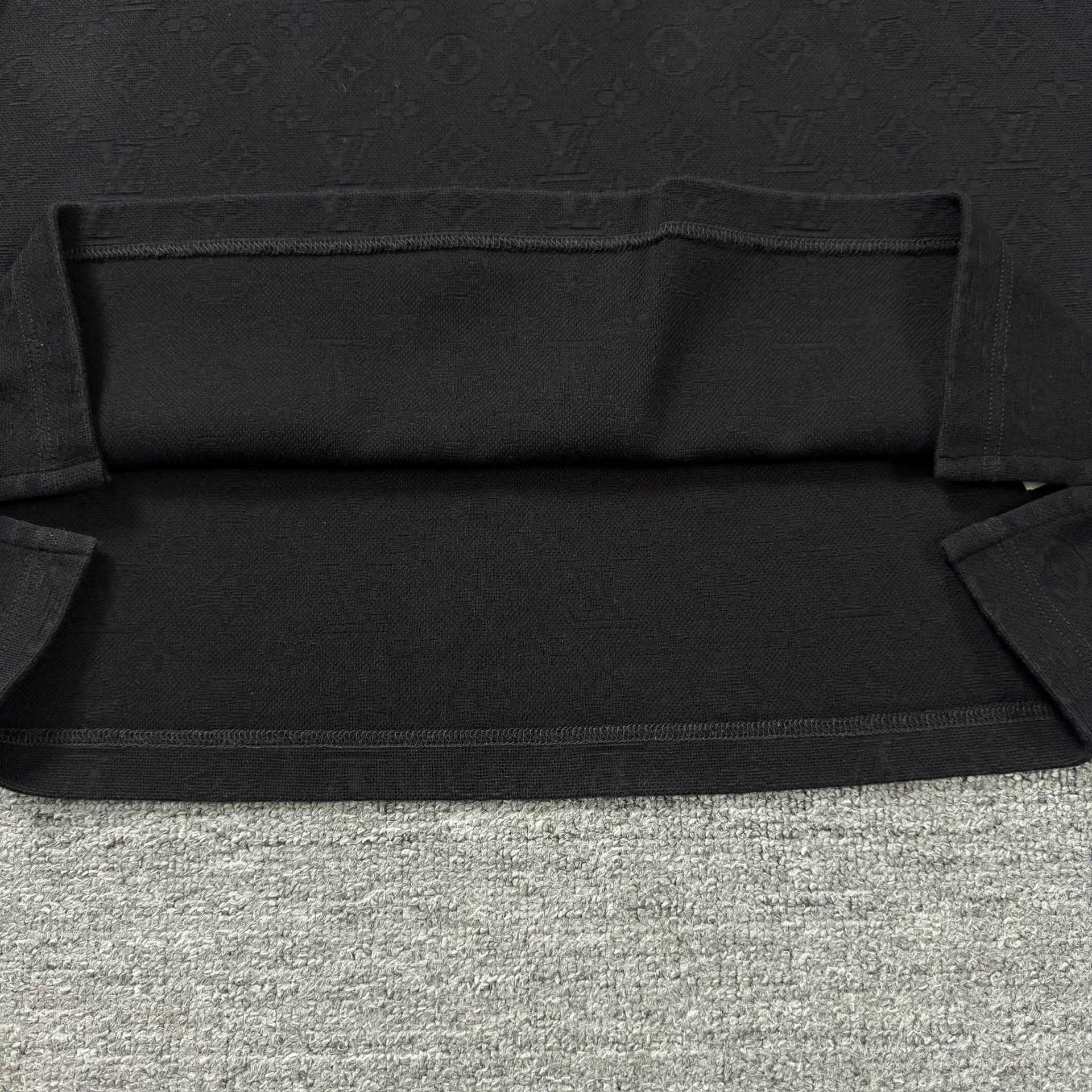 Louis Vuitton Black Dark Pattern Pocket Tee — detail