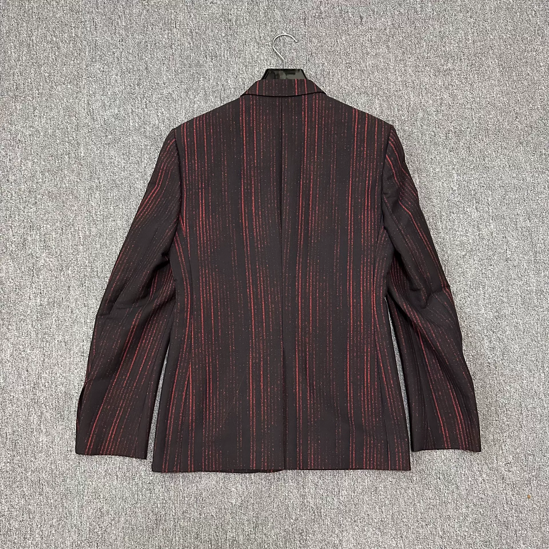 Dior Homme 16FW Red Stripe Wool Suit — front