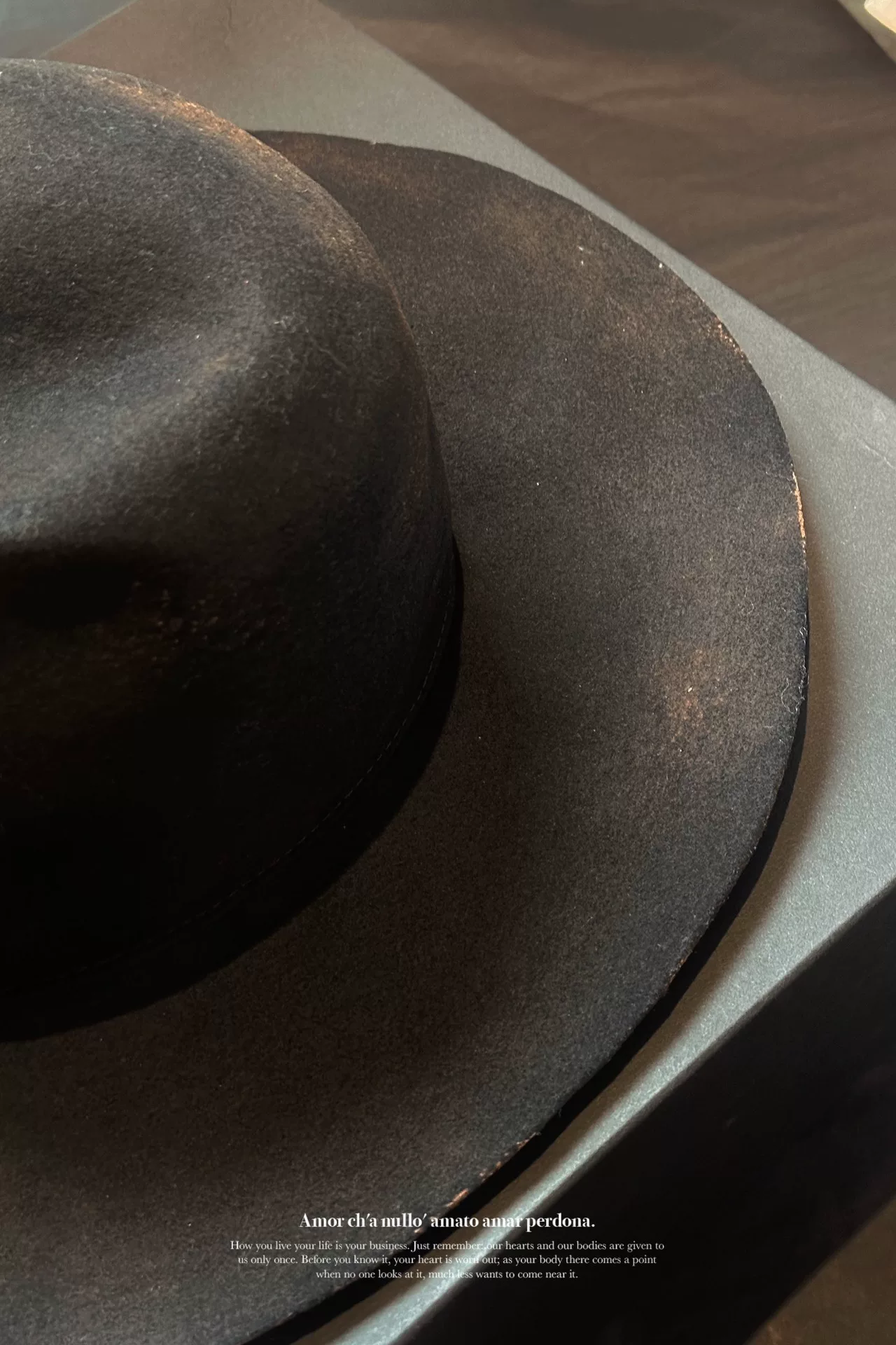 Yohji Yamamoto Horisaki Burned Hat — label