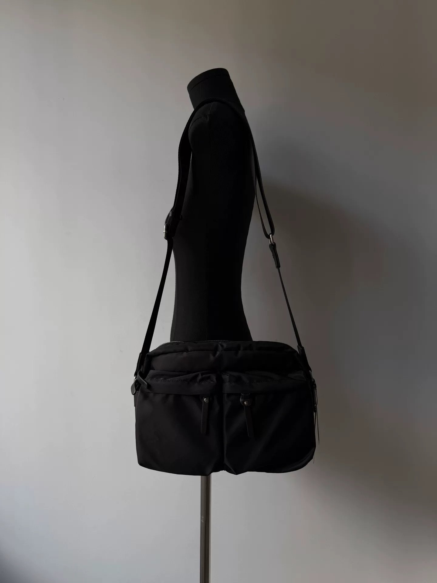 Yohji Yamamoto Y'saccs Crossbody Messenger Bag — back