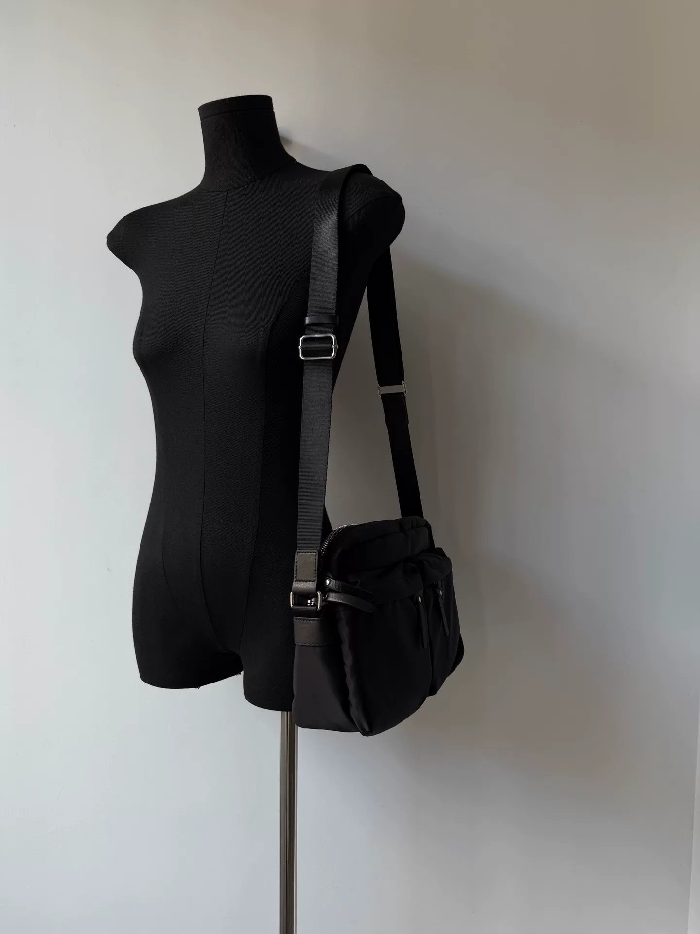 Yohji Yamamoto Y'saccs Crossbody Messenger Bag — front