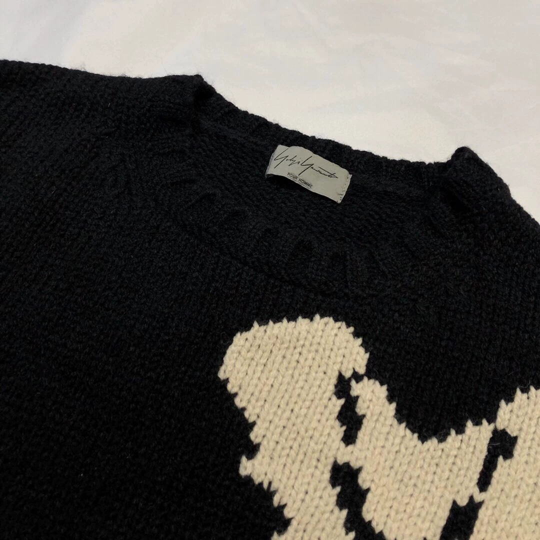 Yohji Yamamoto 2011AW Skeleton Runway Sweater — detail