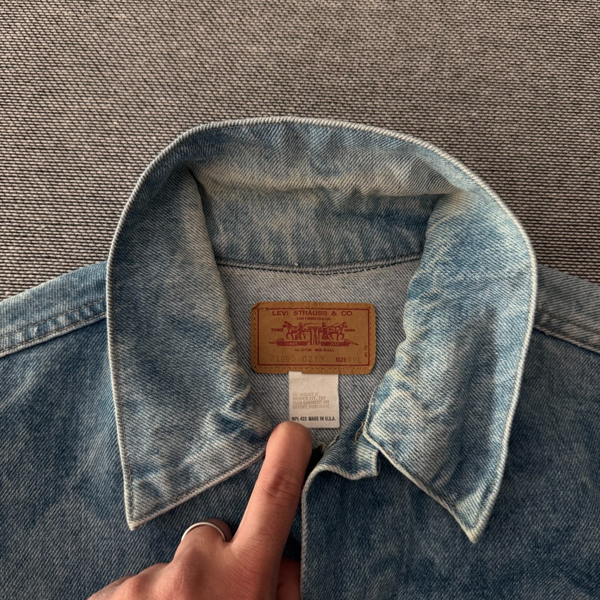 Levi's LVC 71205 0213 USA Washed Denim Jacket — detail
