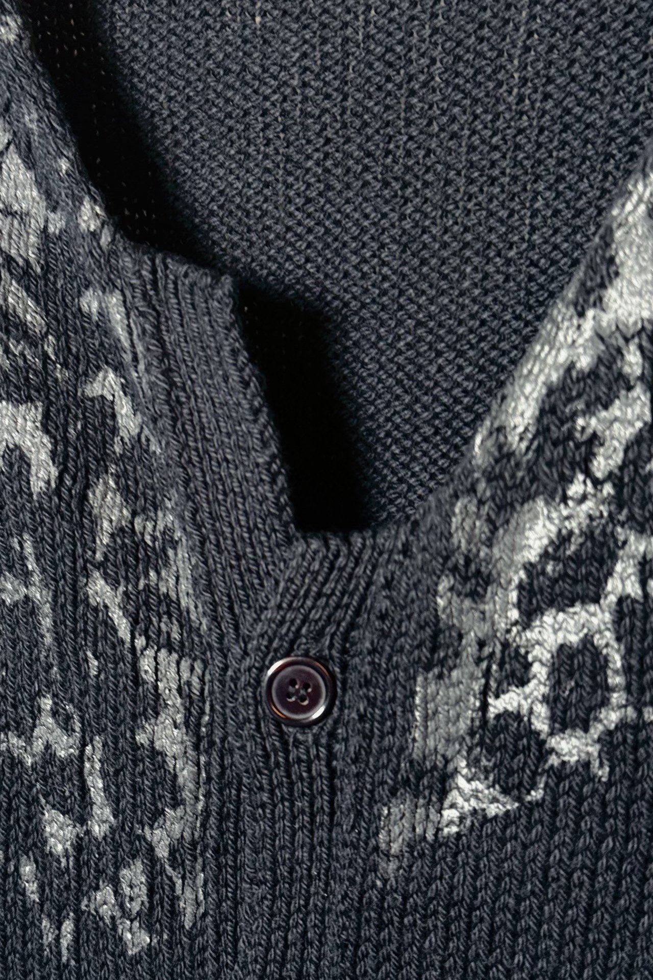 Yohji Yamamoto 19SS Asymmetric V-Neck Cardigan — back