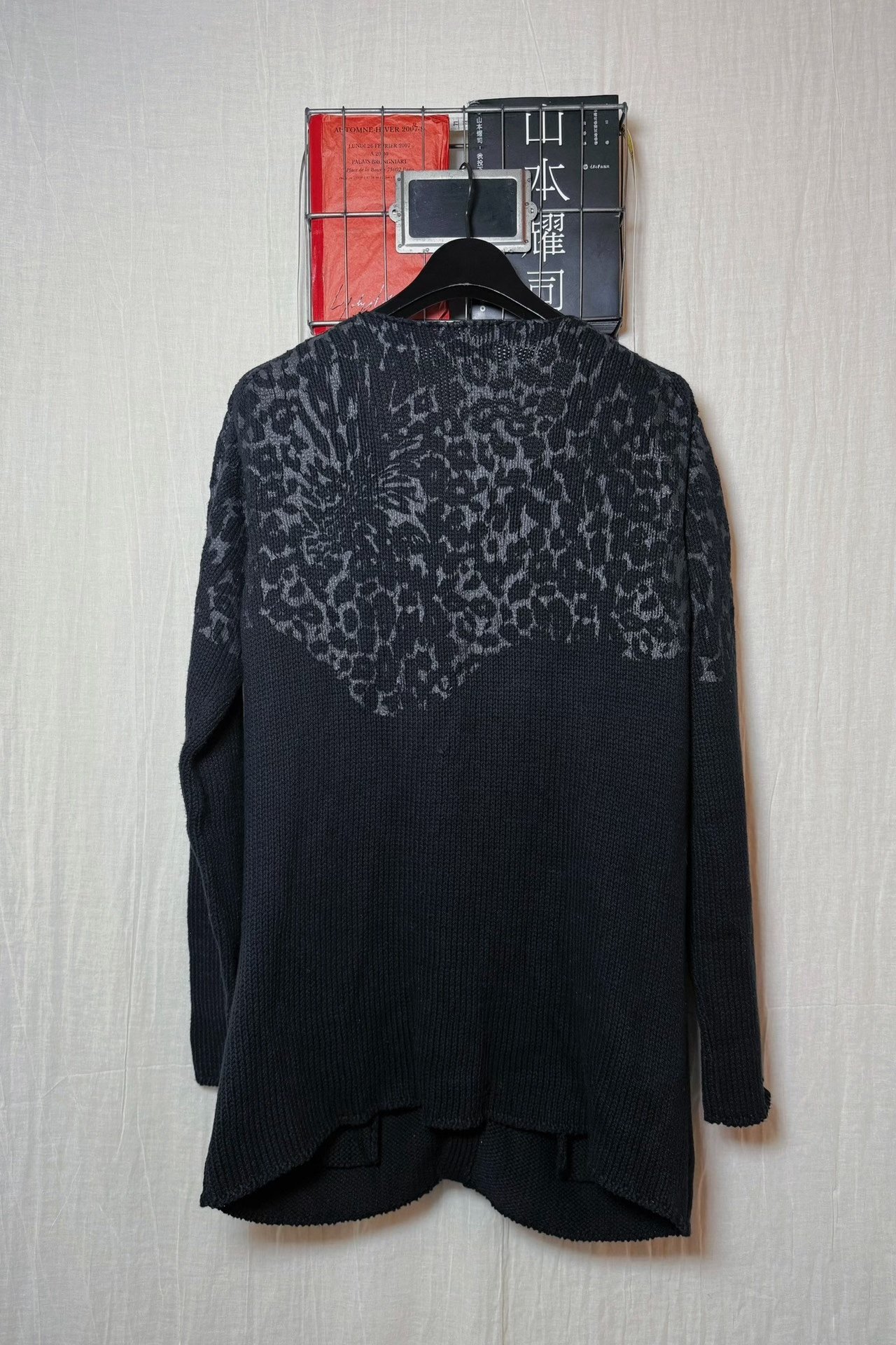 Yohji Yamamoto 19SS Asymmetric V-Neck Cardigan — label