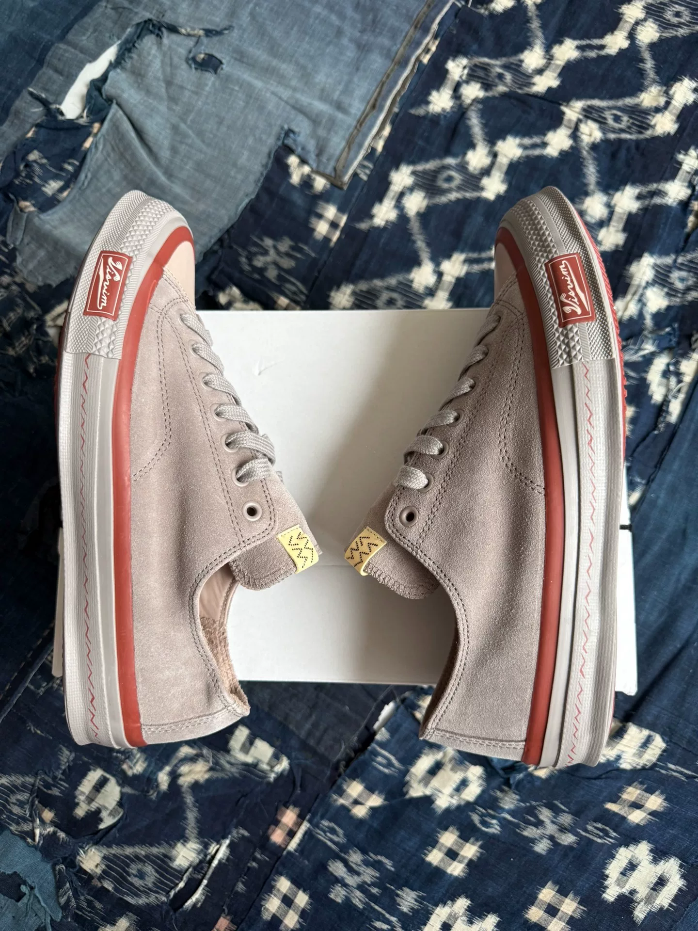 VISVIM 25AW SKAGWAY LO SUEDE SNEAKERS — detail