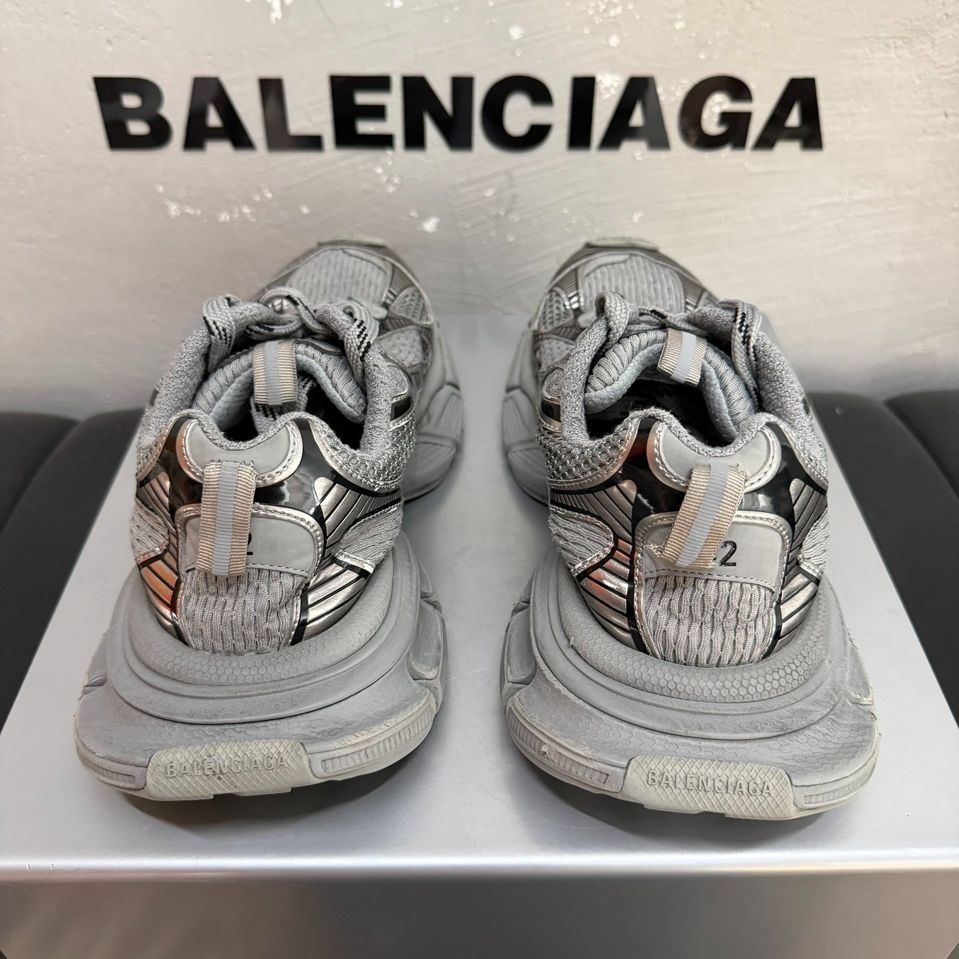 Balenciaga 3XL Silver Dad Shoes 42 — label
