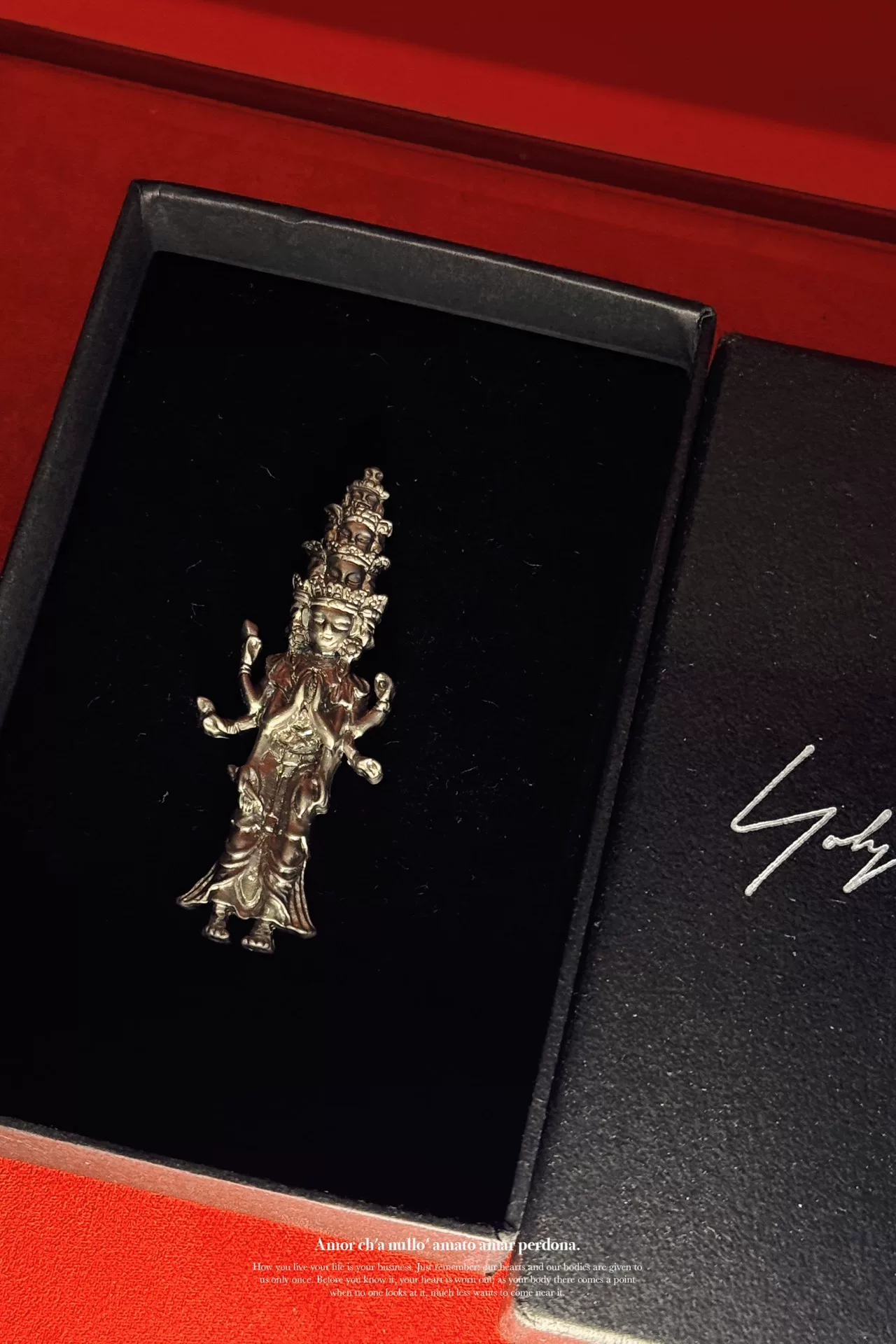 Yohji Yamamoto Guanyin Buddha Brooch — detail